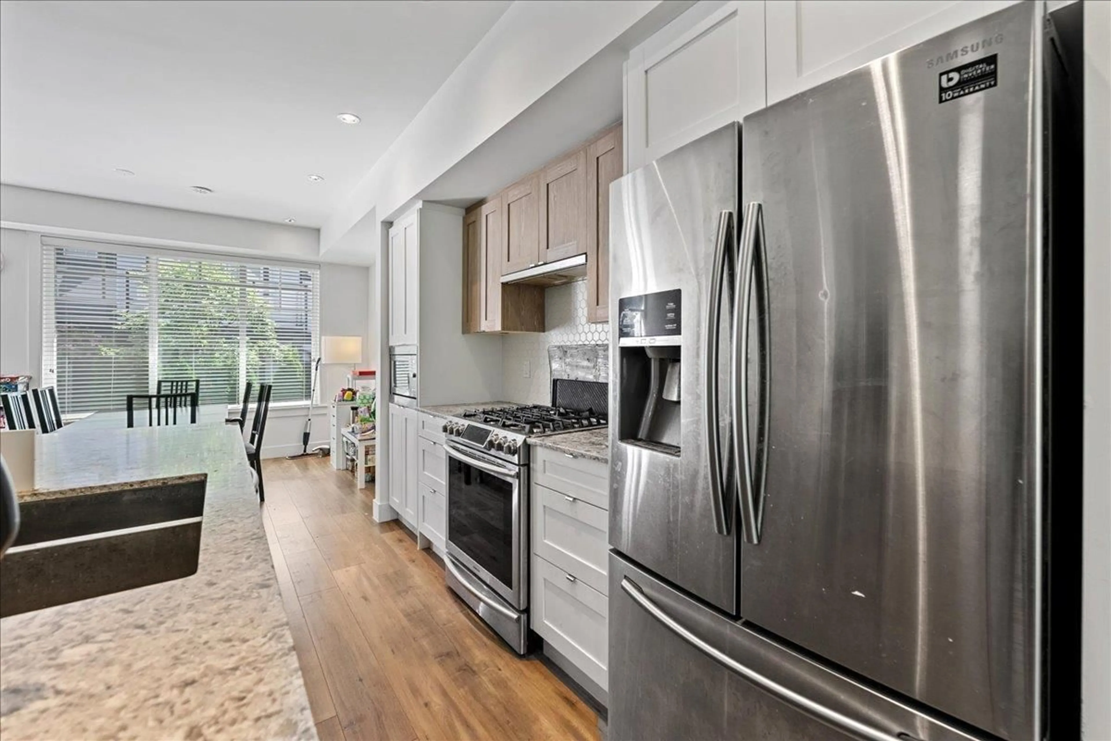 Open concept kitchen, unknown for 25 - 11188 72, Delta British Columbia V4E0A5