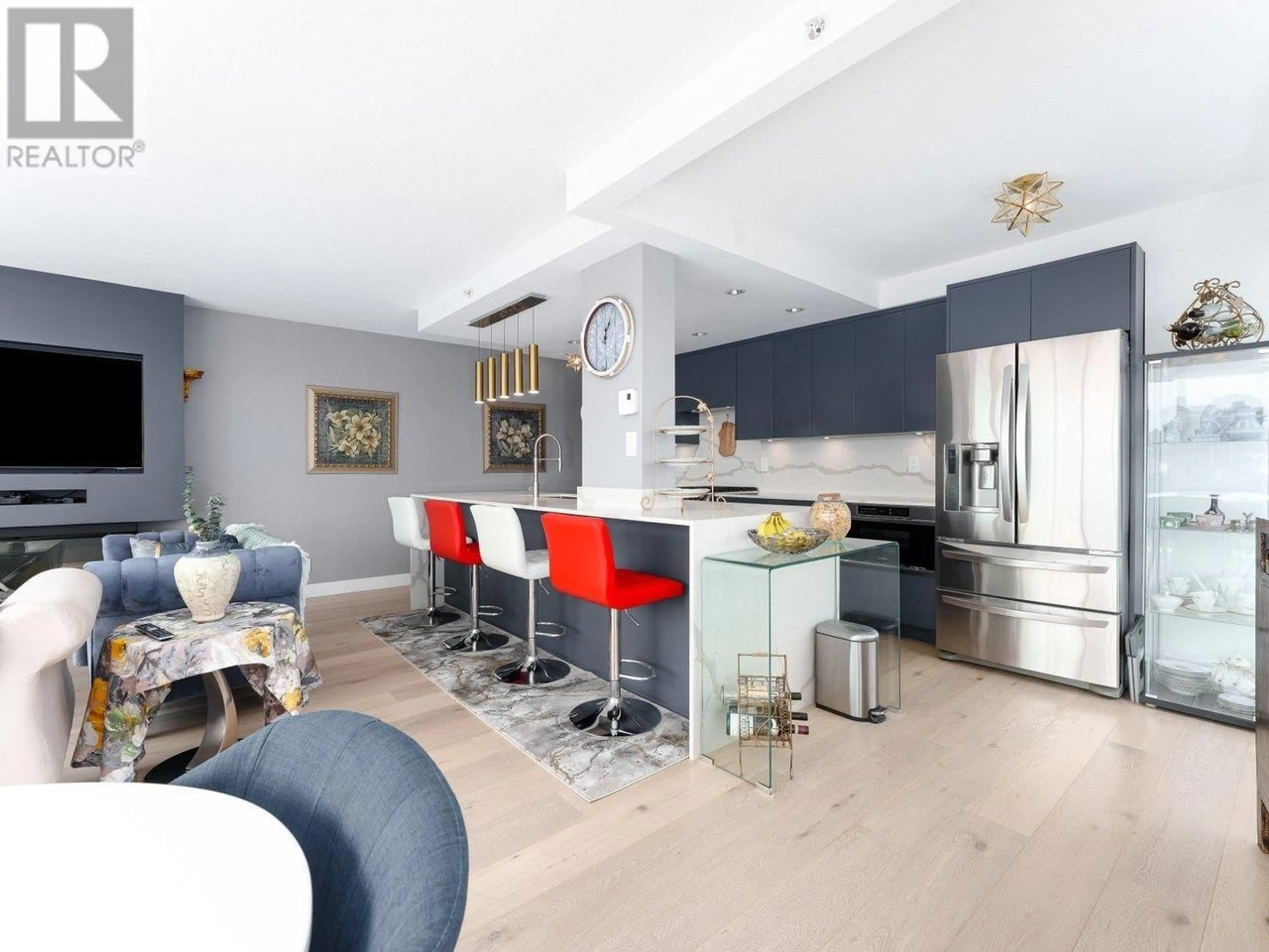 Open concept kitchen, unknown for 1006 - 980 COOPERAGE WAY, Vancouver British Columbia V6B0C3