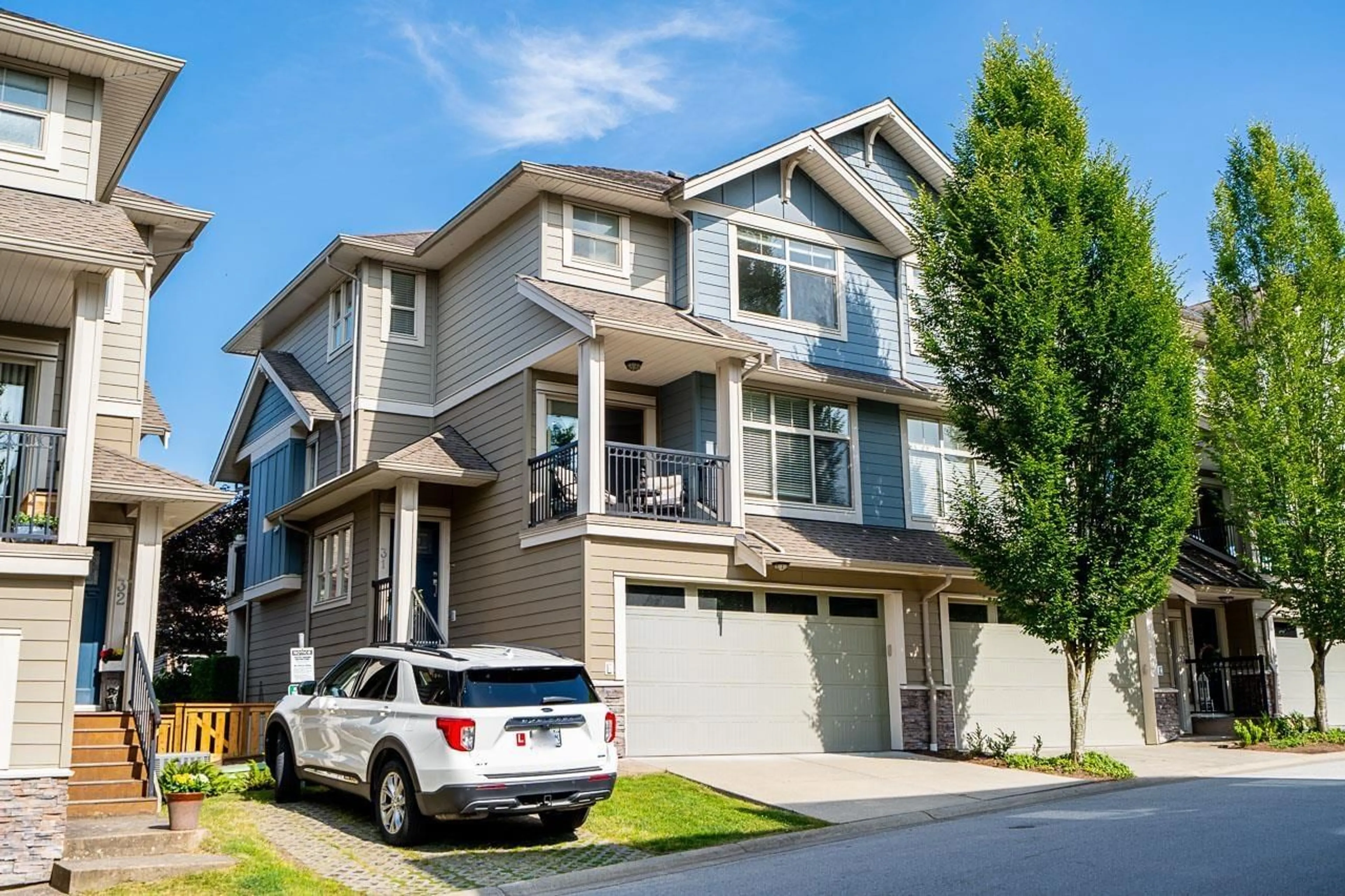 Home with vinyl exterior material, street for 31 - 22225 50, Langley British Columbia V2Y0G7