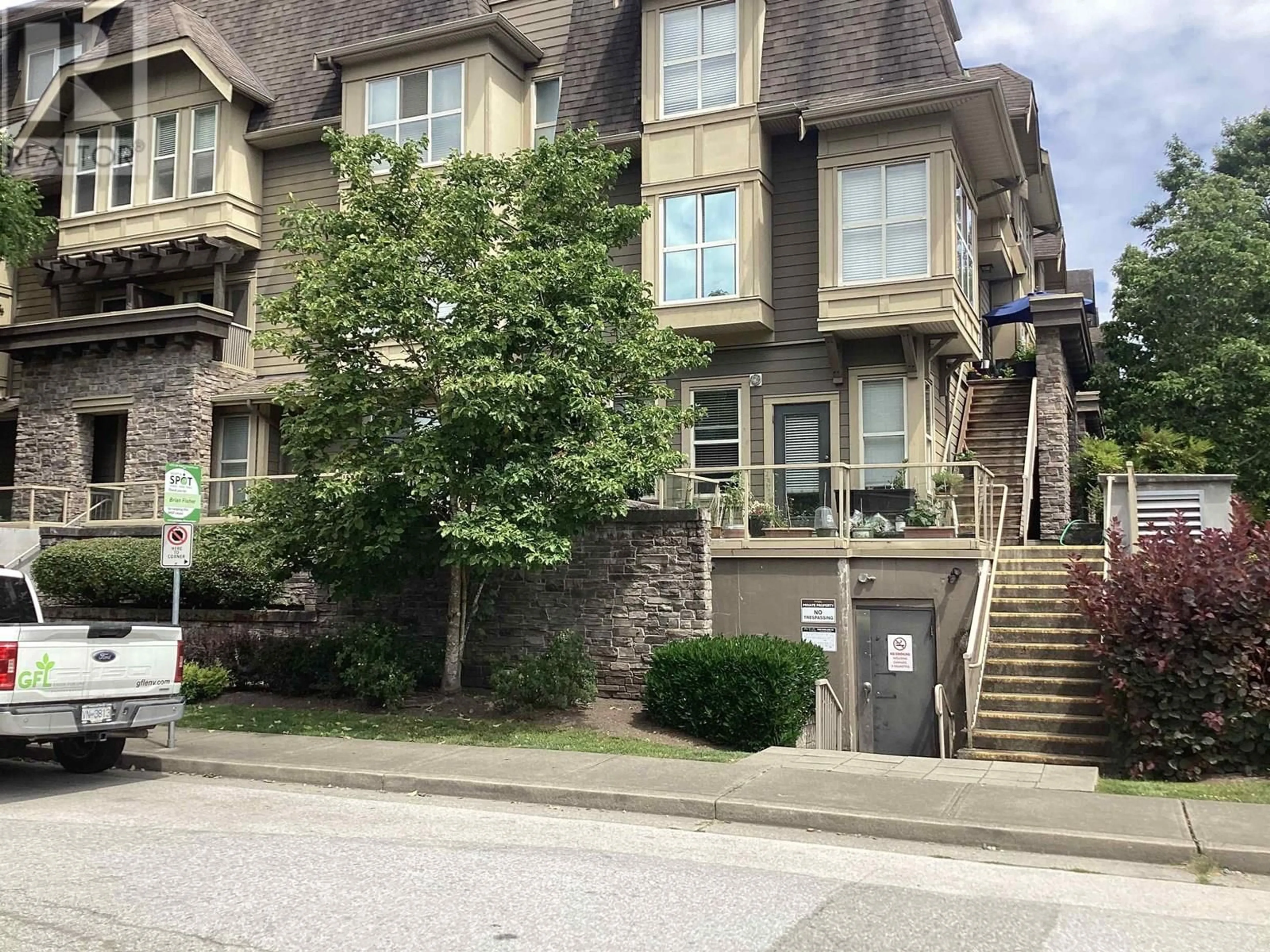 Unknown for 121 - 2108 ROWLAND STREET, Port Coquitlam British Columbia V3C0C1