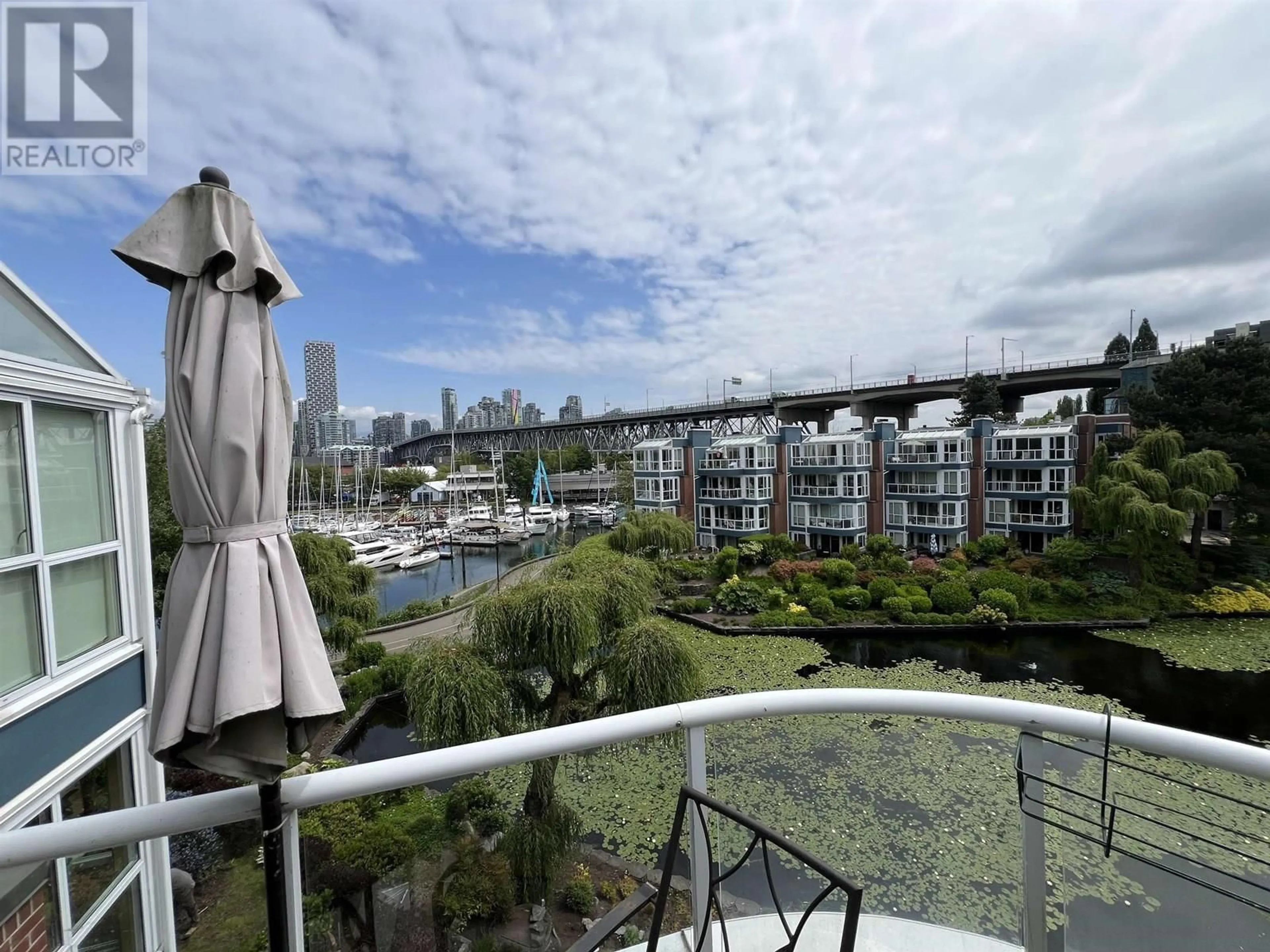 Balcony in the apartment, water/lake/river/ocean view for 404 - 1551 MARINER WALK, Vancouver British Columbia V6J4X9