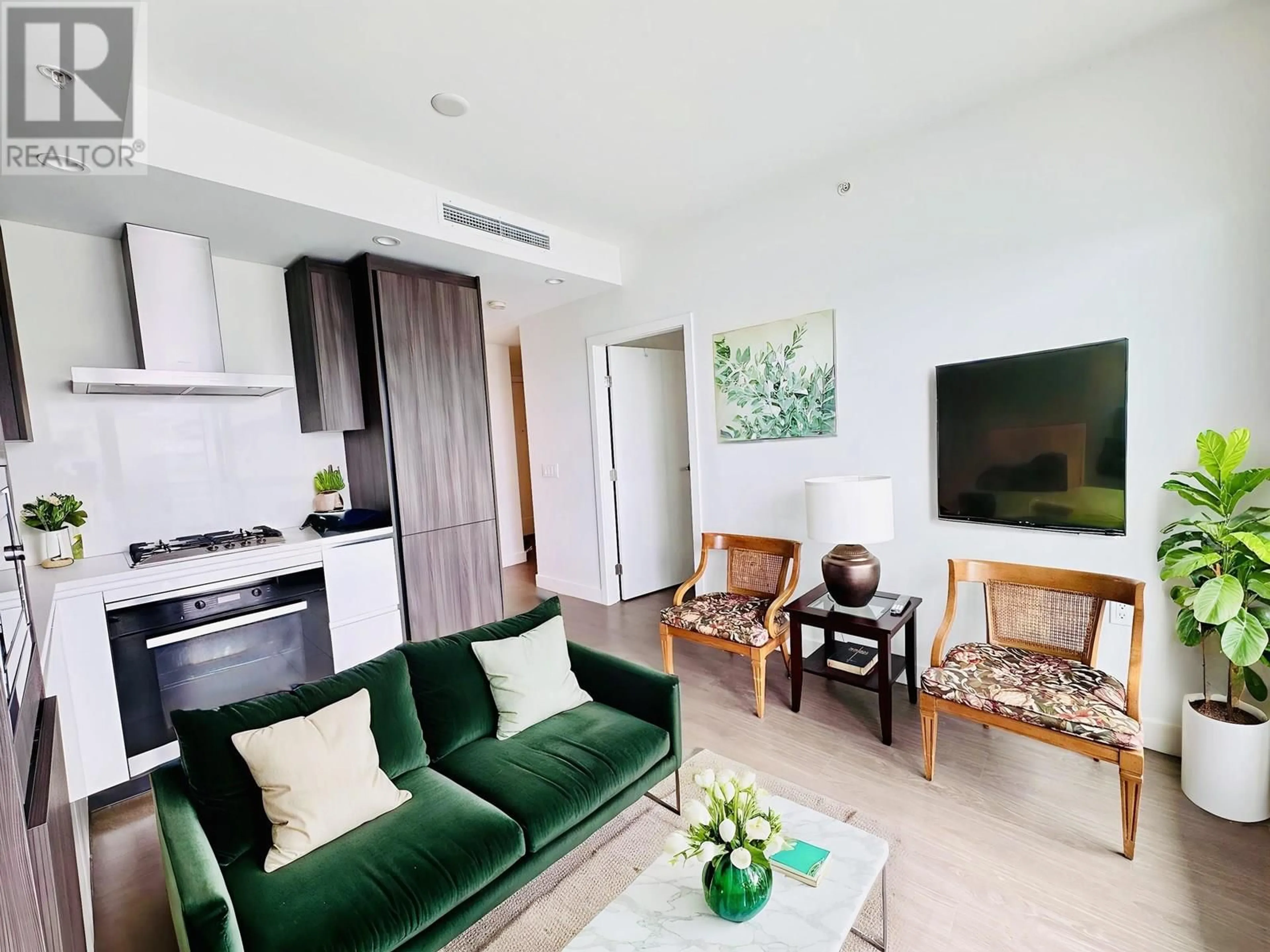 Living room with furniture, unknown for 1510 - 8133 COOK ROAD, Richmond British Columbia V6Y0L7