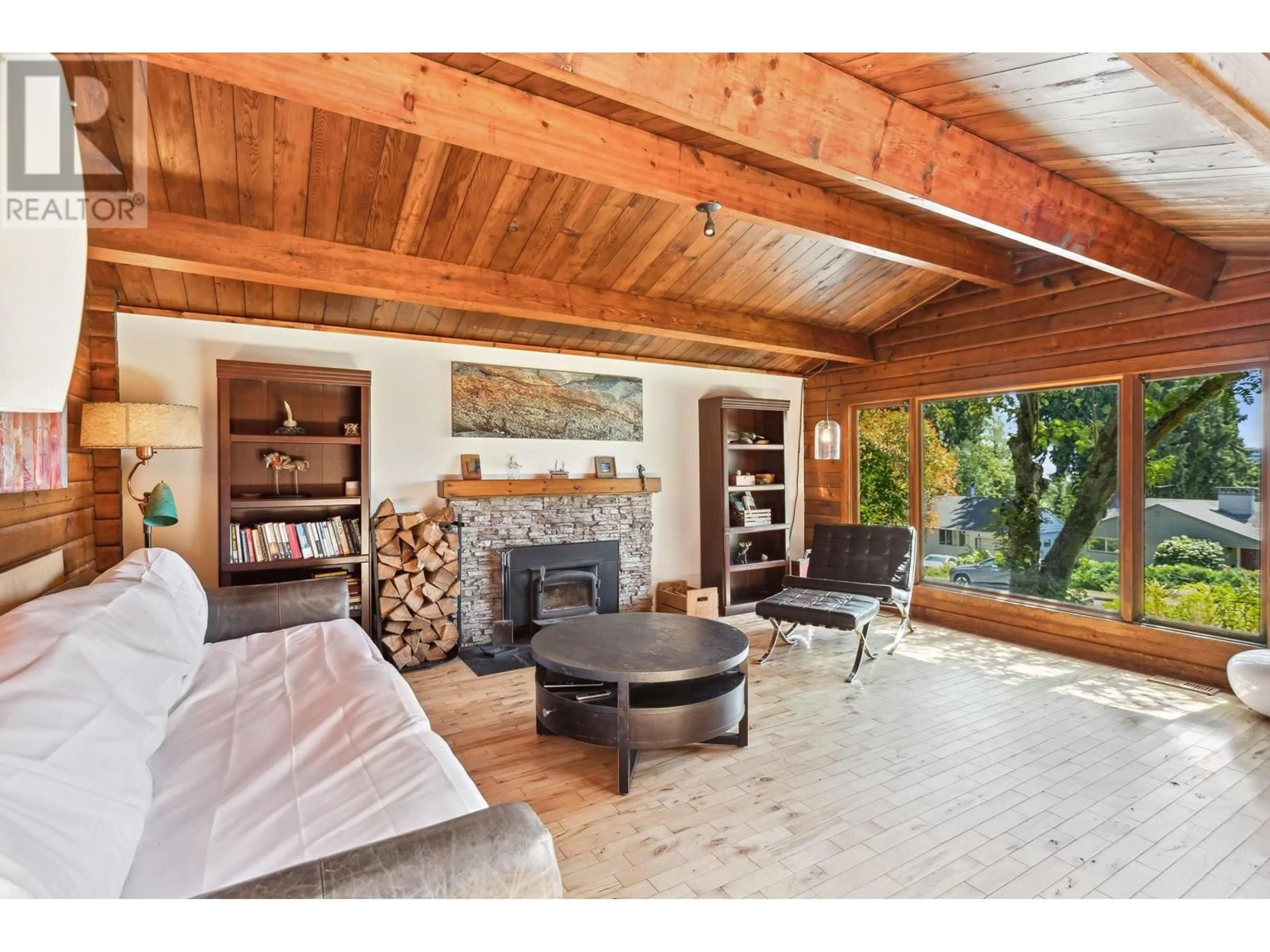 Unknown for 1088 CALVERHALL STREET, North Vancouver British Columbia V7L1Y3