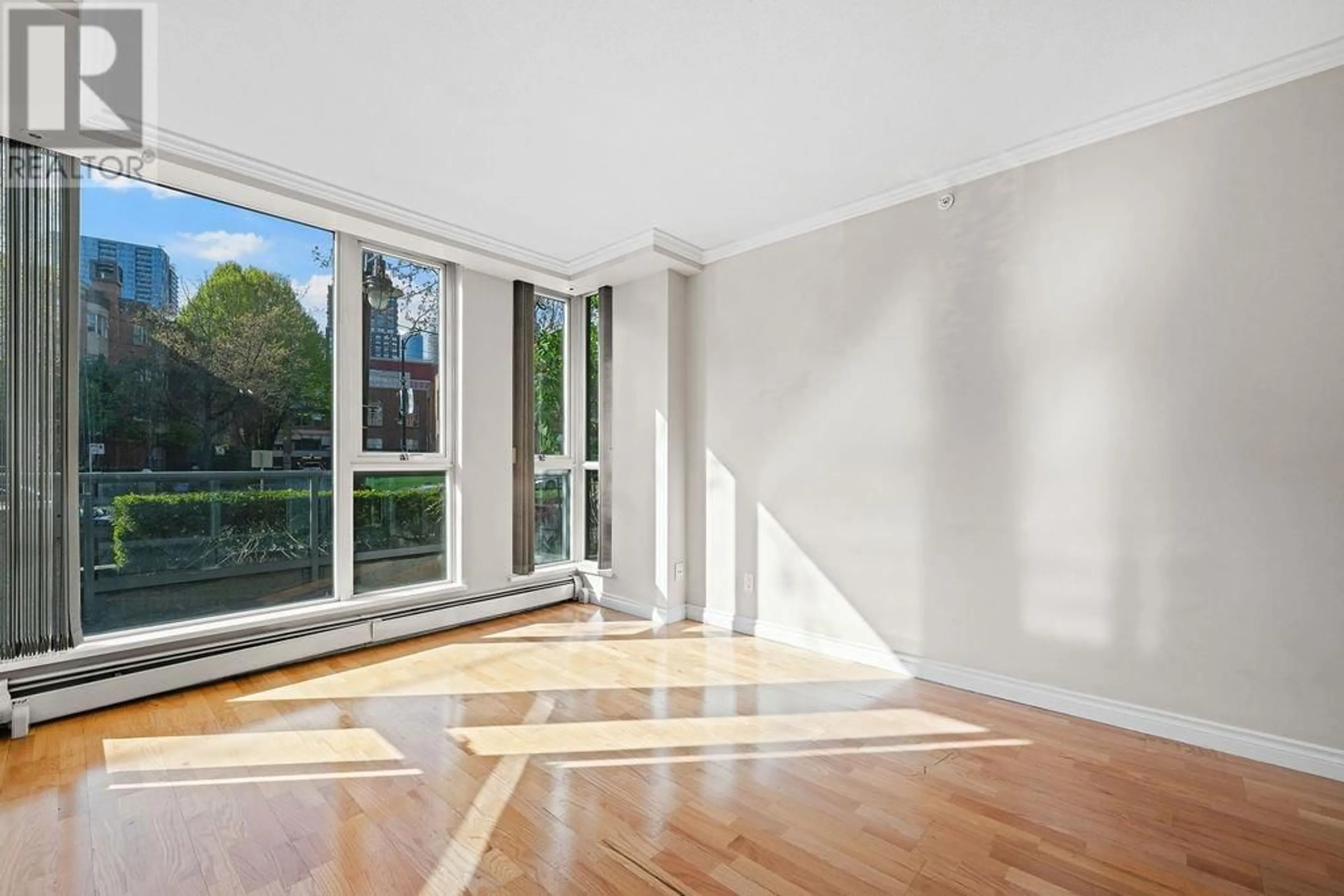 A pic of a room for 1068 CAMBIE STREET, Vancouver British Columbia V6B6J5