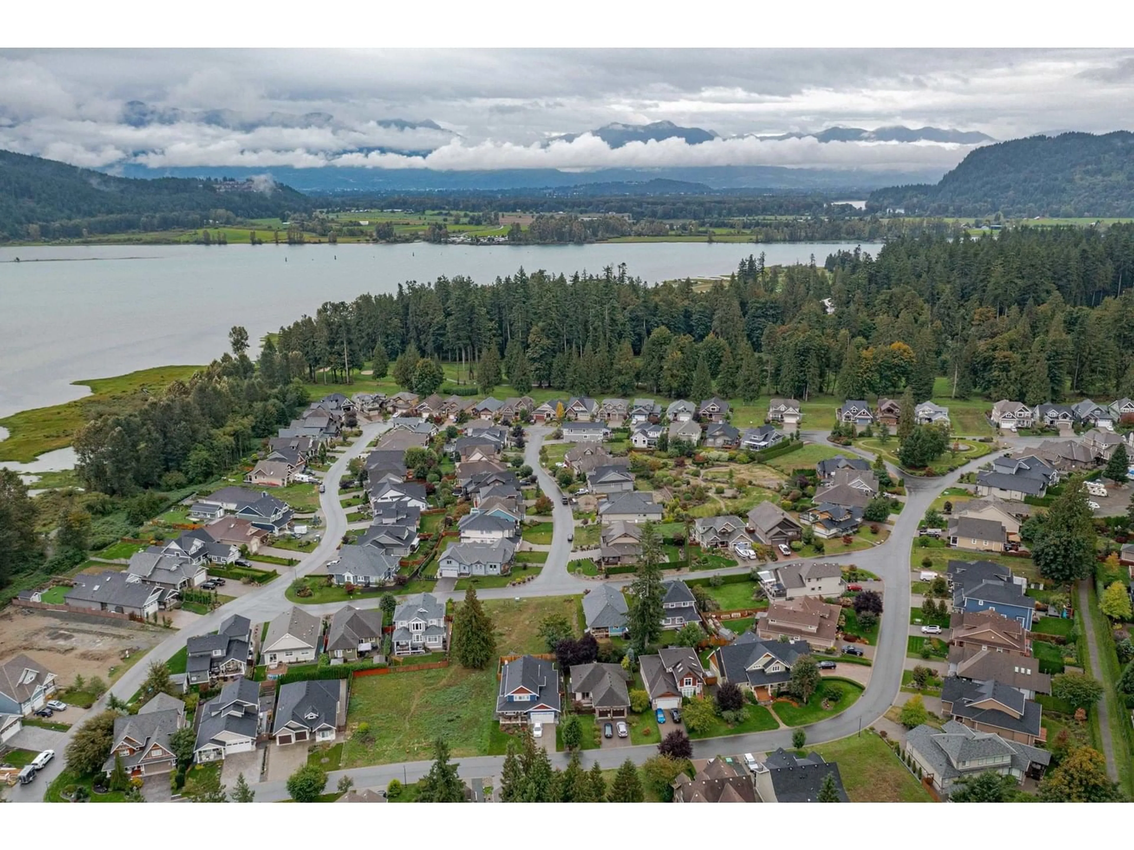 A pic from outside/outdoor area/front of a property/back of a property/a pic from drone, water/lake/river/ocean view for 134 - 14500 MORRIS VALLEY, Mission British Columbia V0M1A1