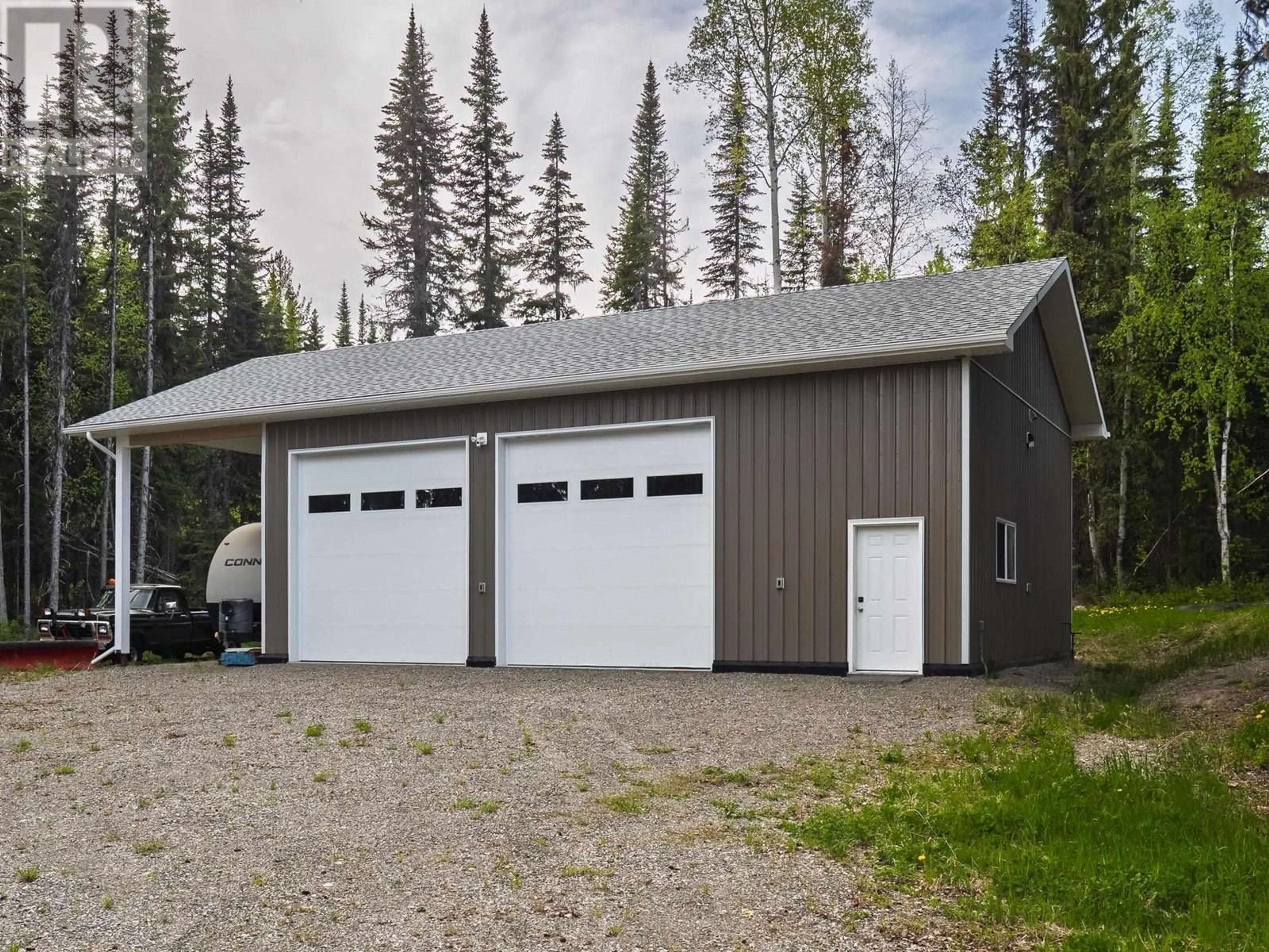 Indoor garage for 13695 HUBERT ROAD, Prince George British Columbia V2K5W8
