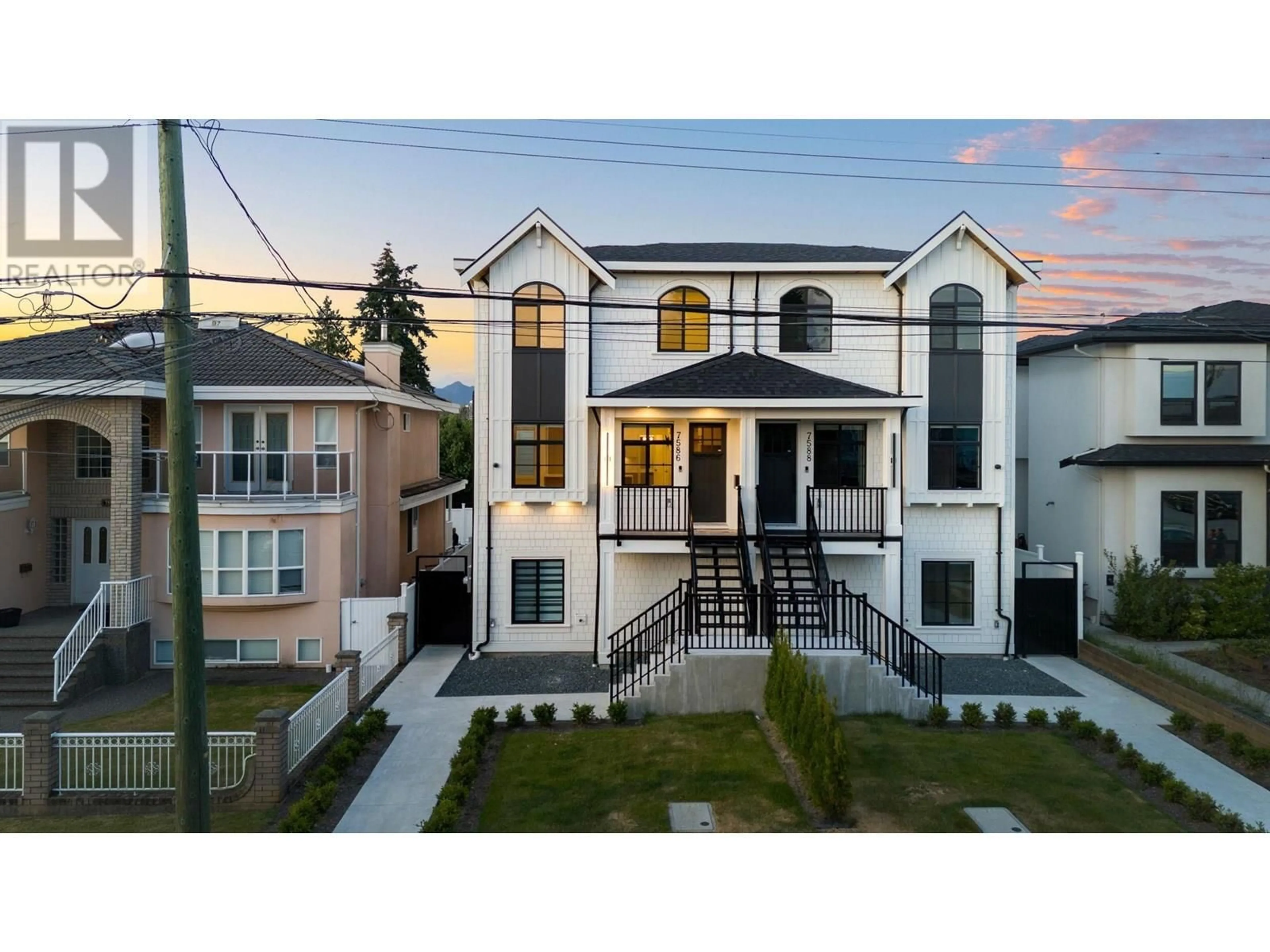 Unknown for 7586 2ND STREET, Burnaby British Columbia V3N3R6