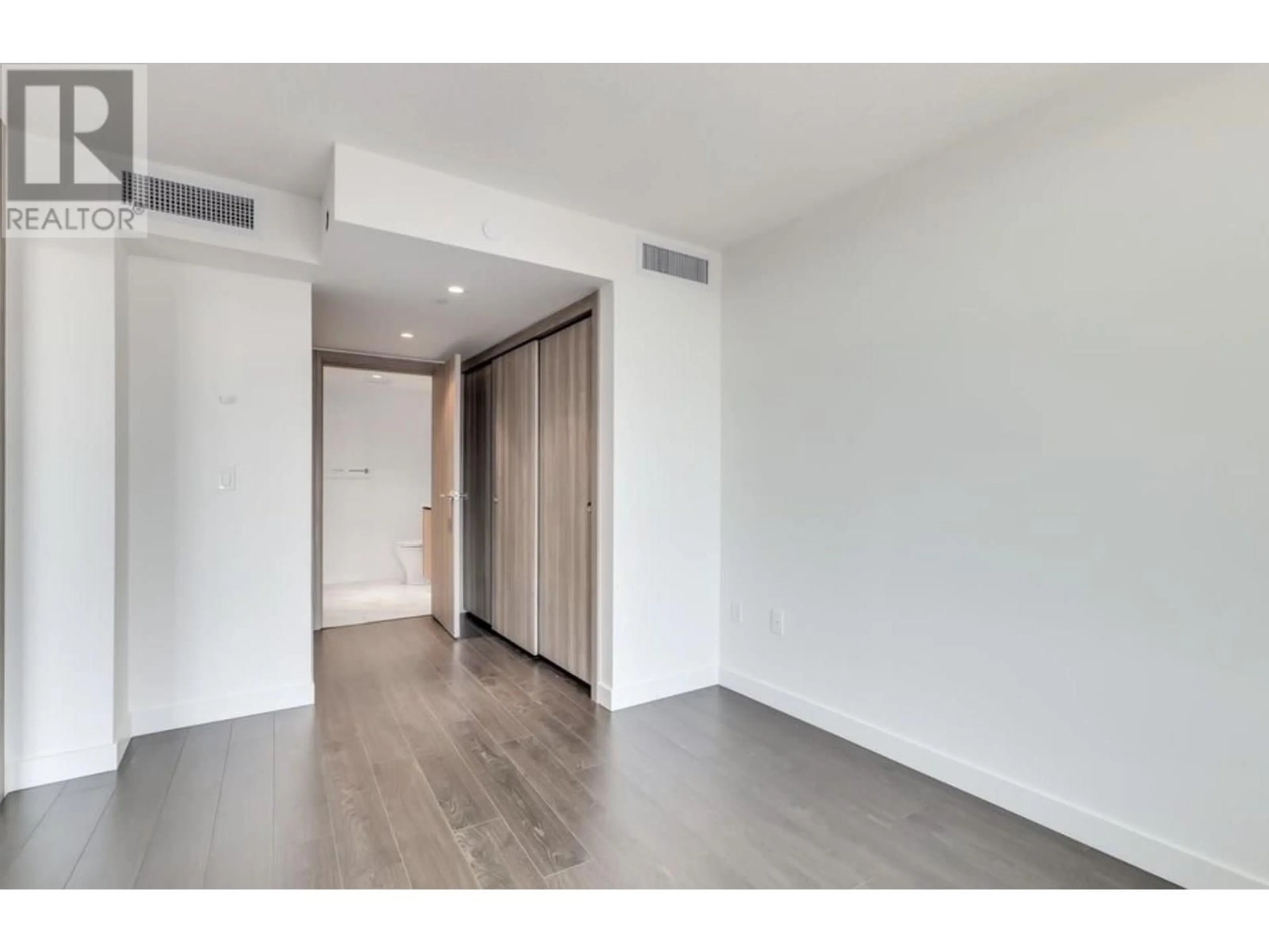 A pic of a room for 802 - 8555 CAPSTAN WAY, Richmond British Columbia V6X0W1