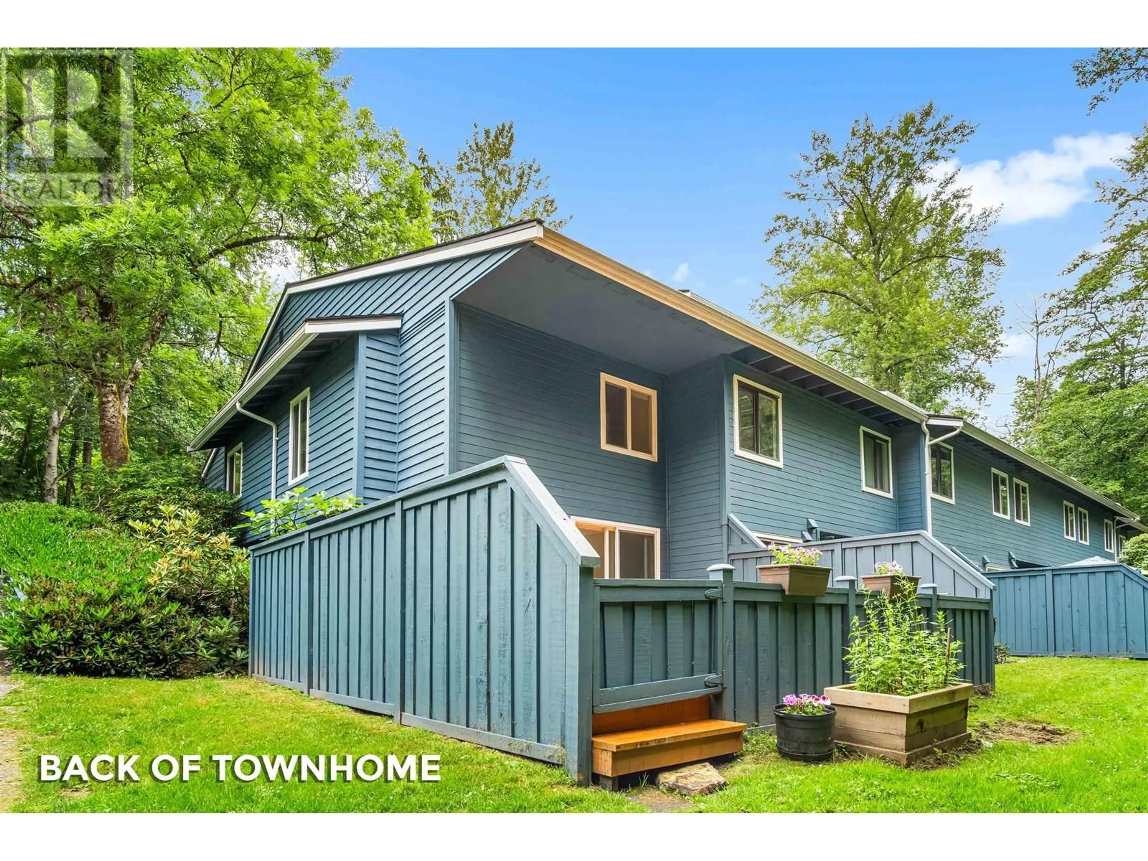 Home with vinyl exterior material, unknown for 8352 ASPENWOOD PLACE, Burnaby British Columbia V5A3V3