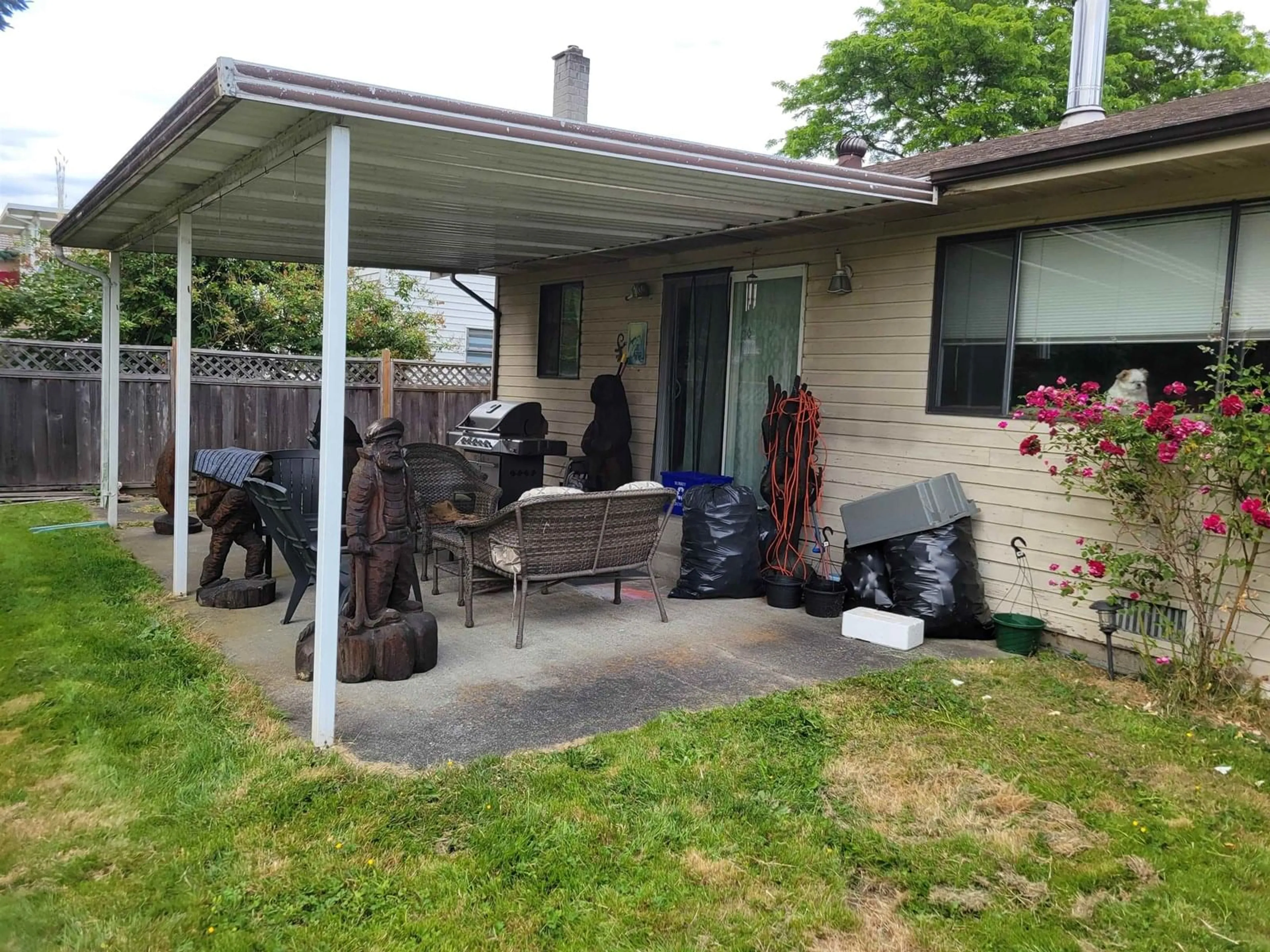 Patio, unknown for 9483 124A, Surrey British Columbia V3V7G3