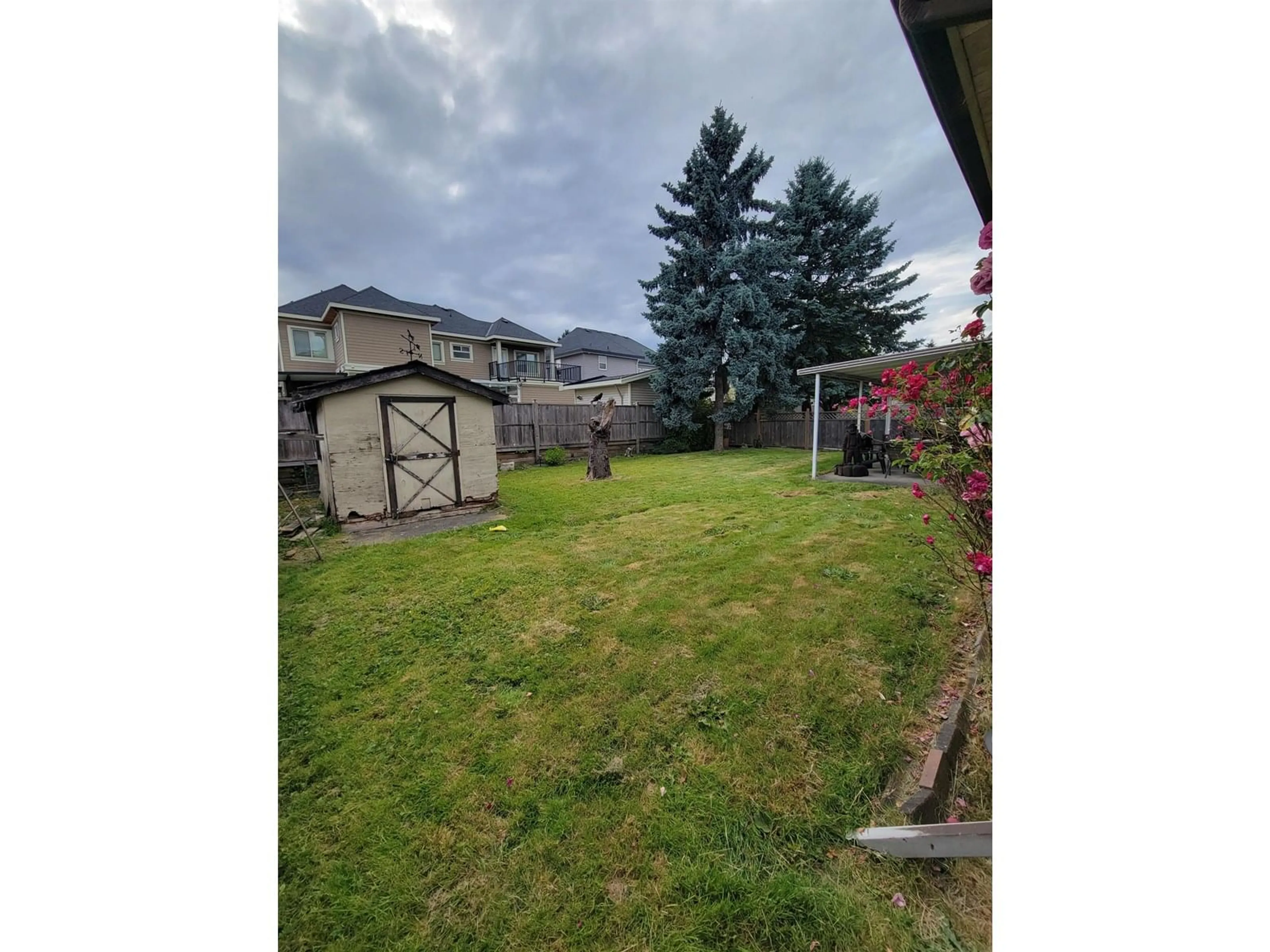 Unknown for 9483 124A, Surrey British Columbia V3V7G3