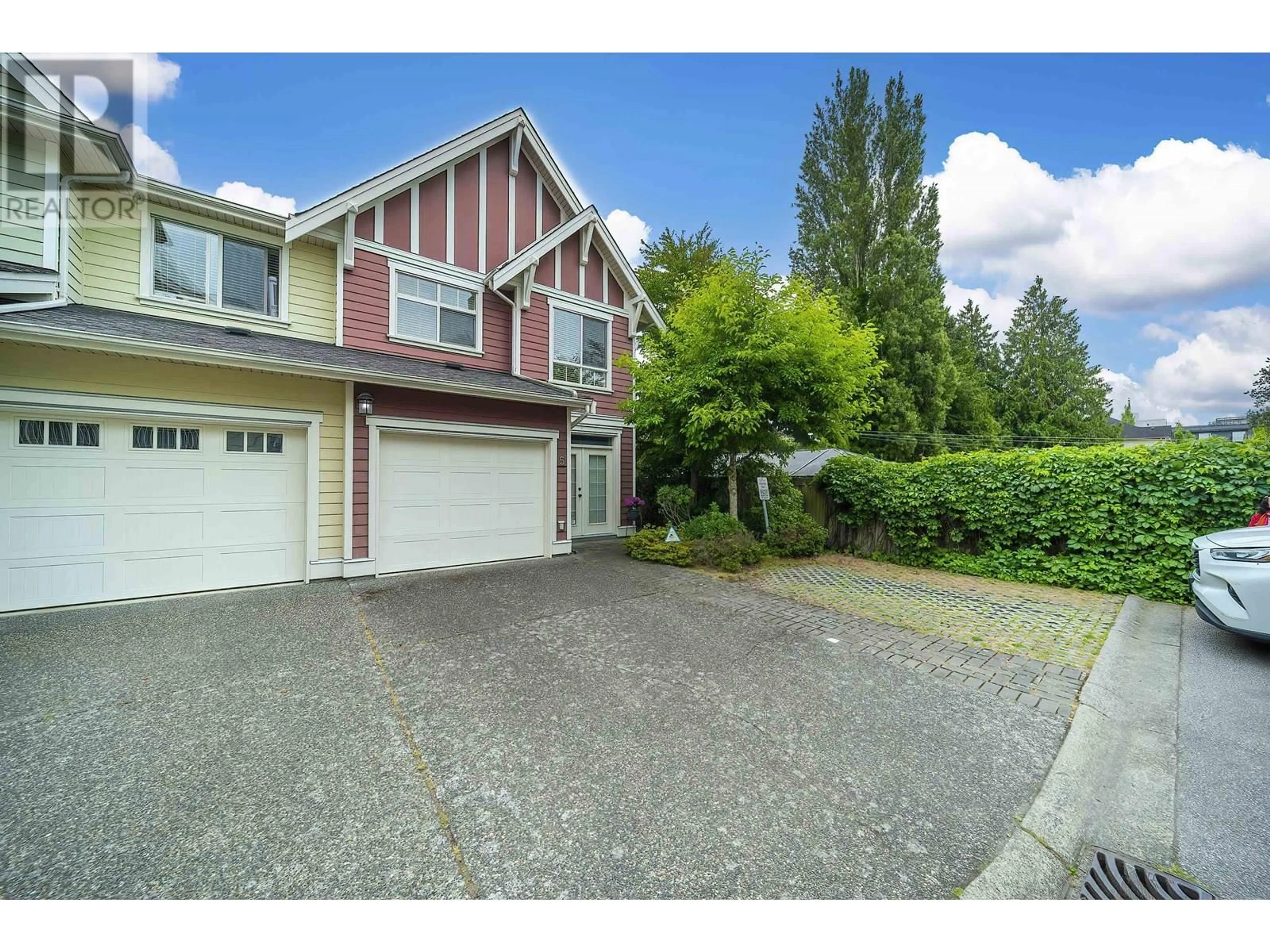A pic from outside/outdoor area/front of a property/back of a property/a pic from drone, street for 5 - 9600 NO. 3 ROAD, Richmond British Columbia V7A1W3
