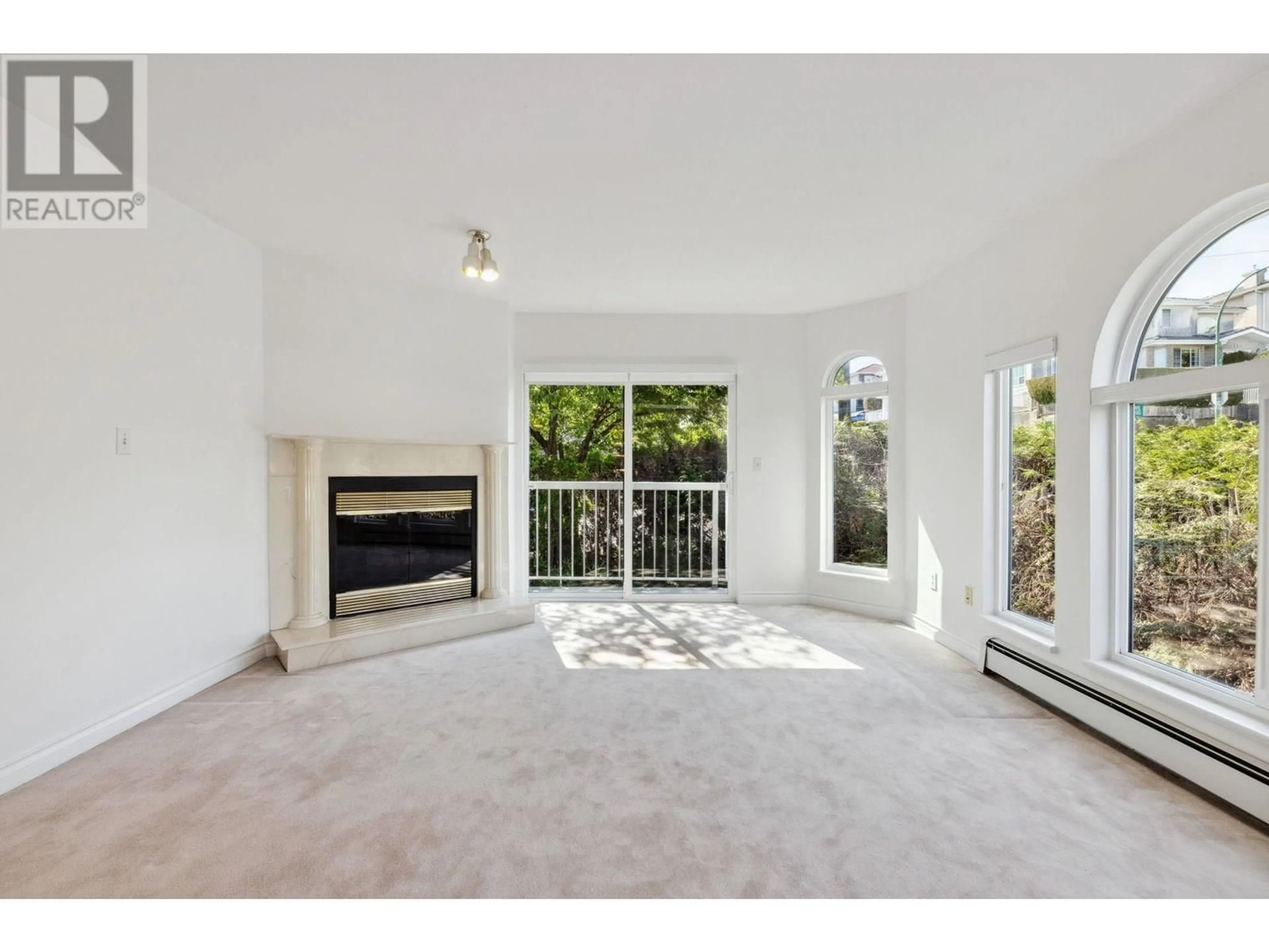 Living room with furniture, carpet floor for 5616 PANDORA STREET, Burnaby British Columbia V5B4Y6