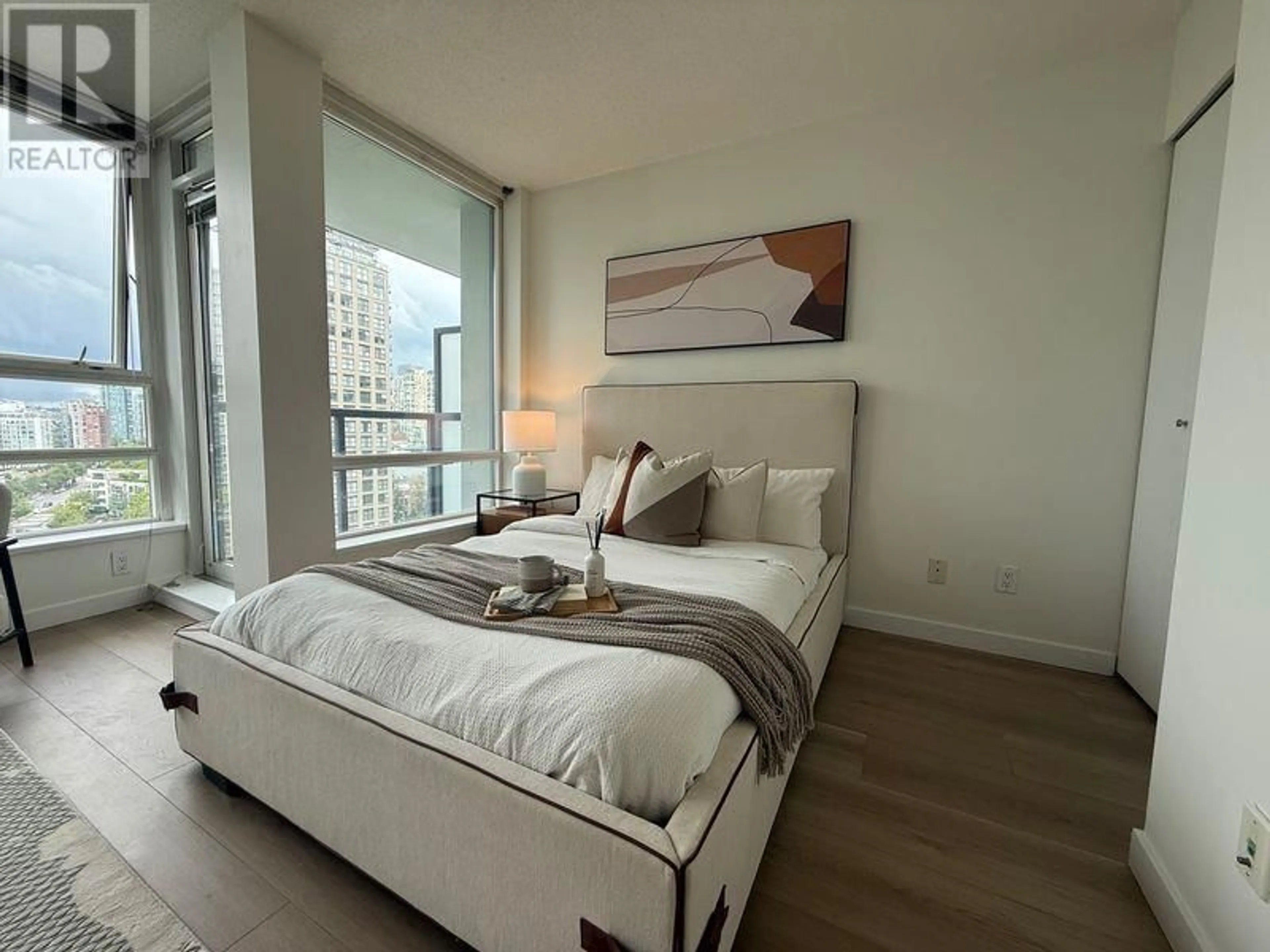 Bedroom with bed, unknown for 1801 - 928 BEATTY STREET, Vancouver British Columbia V6Z3G6