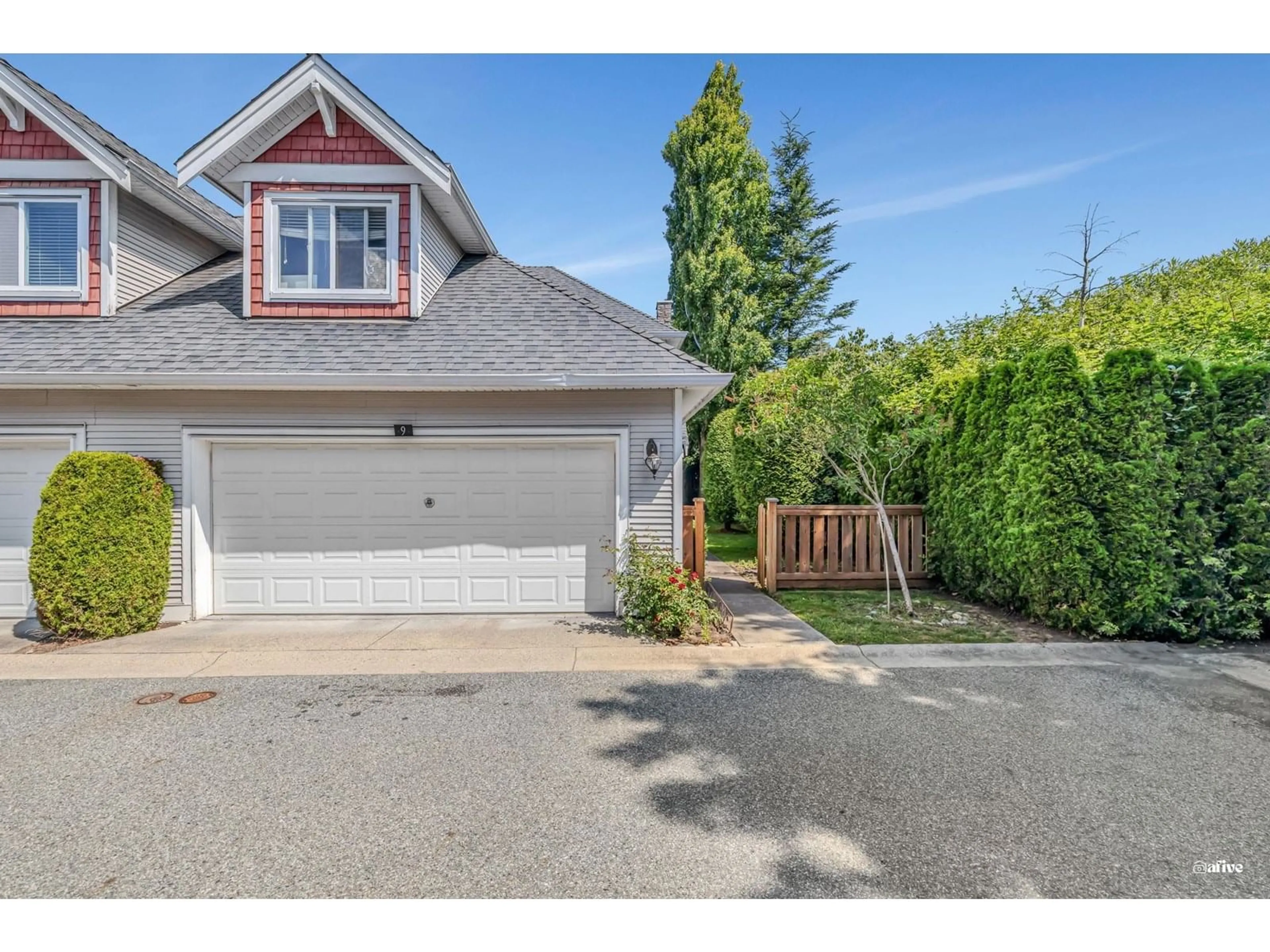 Indoor garage for 9 - 19977 71, Langley British Columbia V2Y2Z4