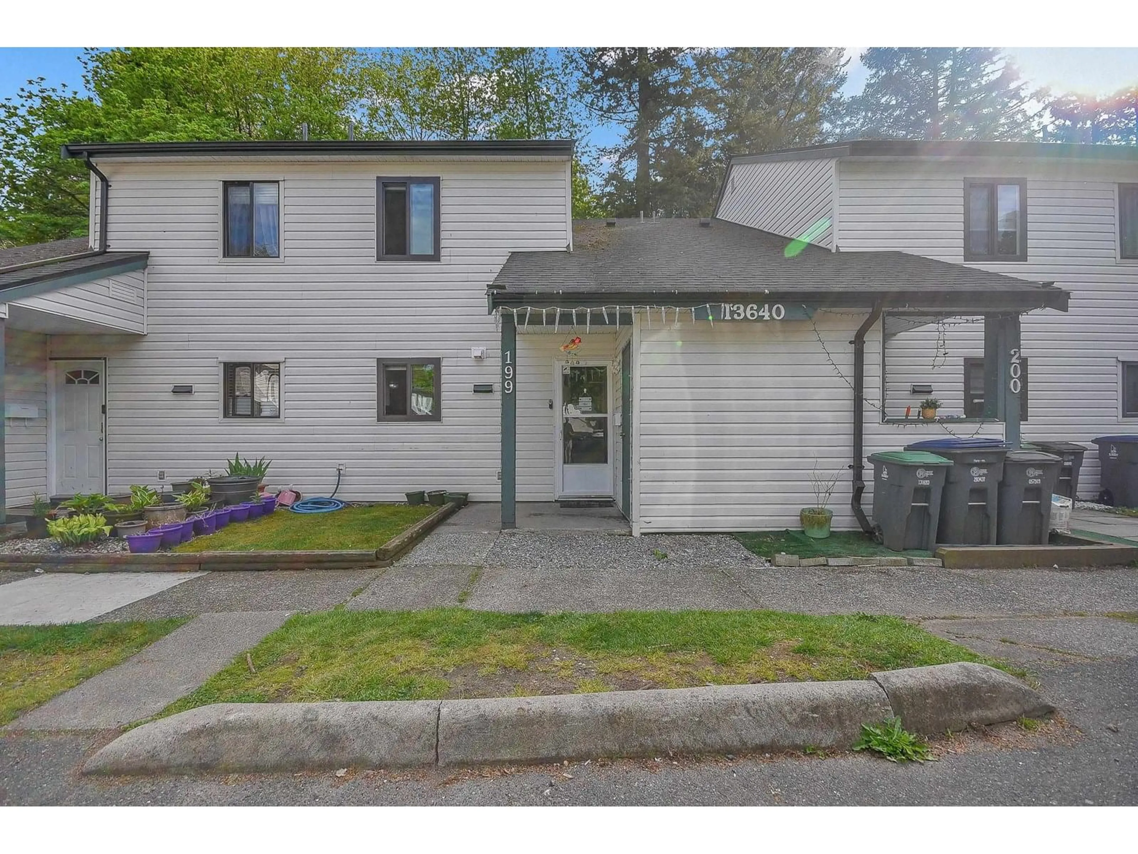 Unknown for 199 - 13640 67, Surrey British Columbia V3W6X5