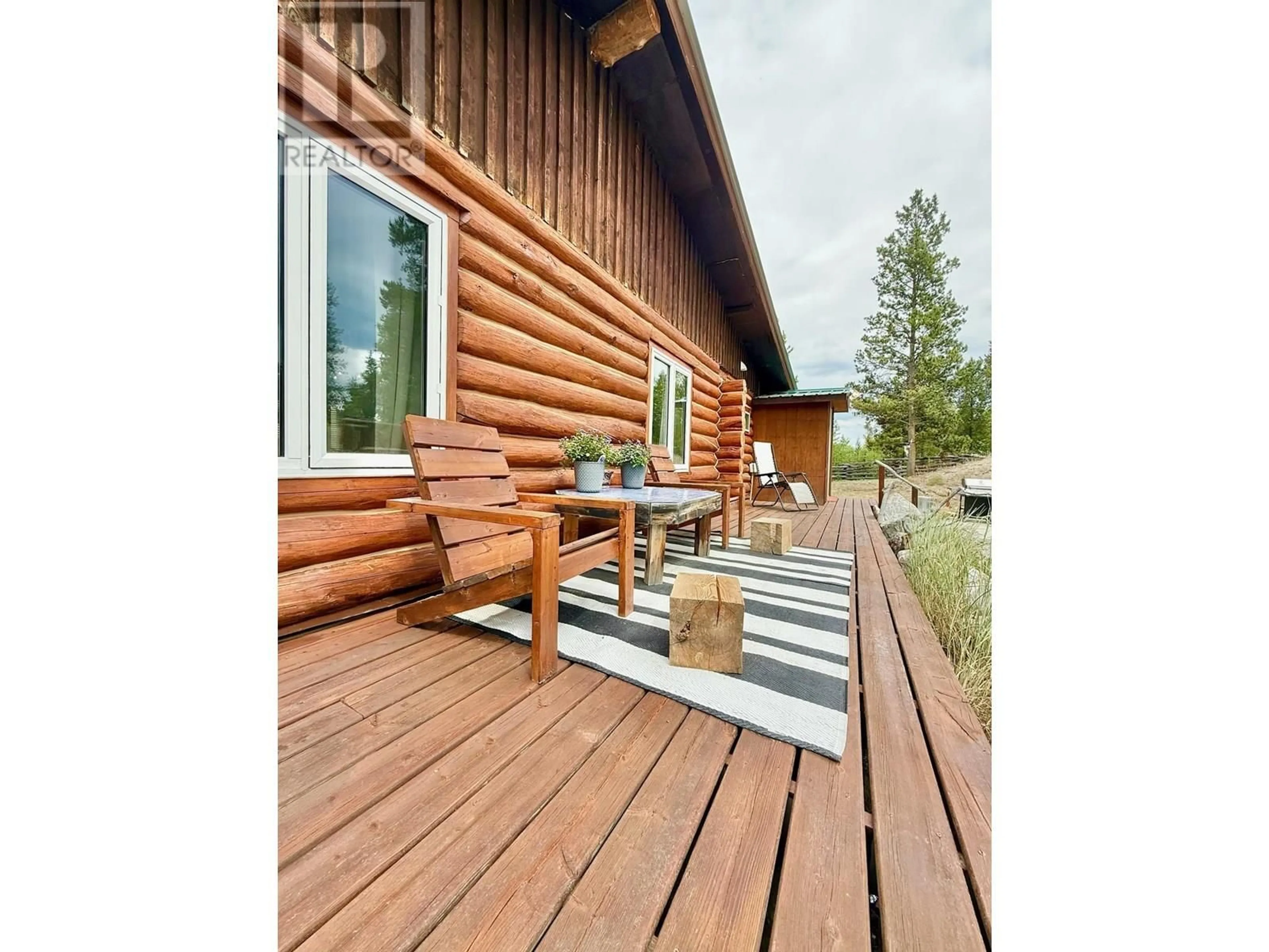 Patio, unknown for 16465 CHILCOTIN 20 HIGHWAY, Williams Lake British Columbia V0L1V0