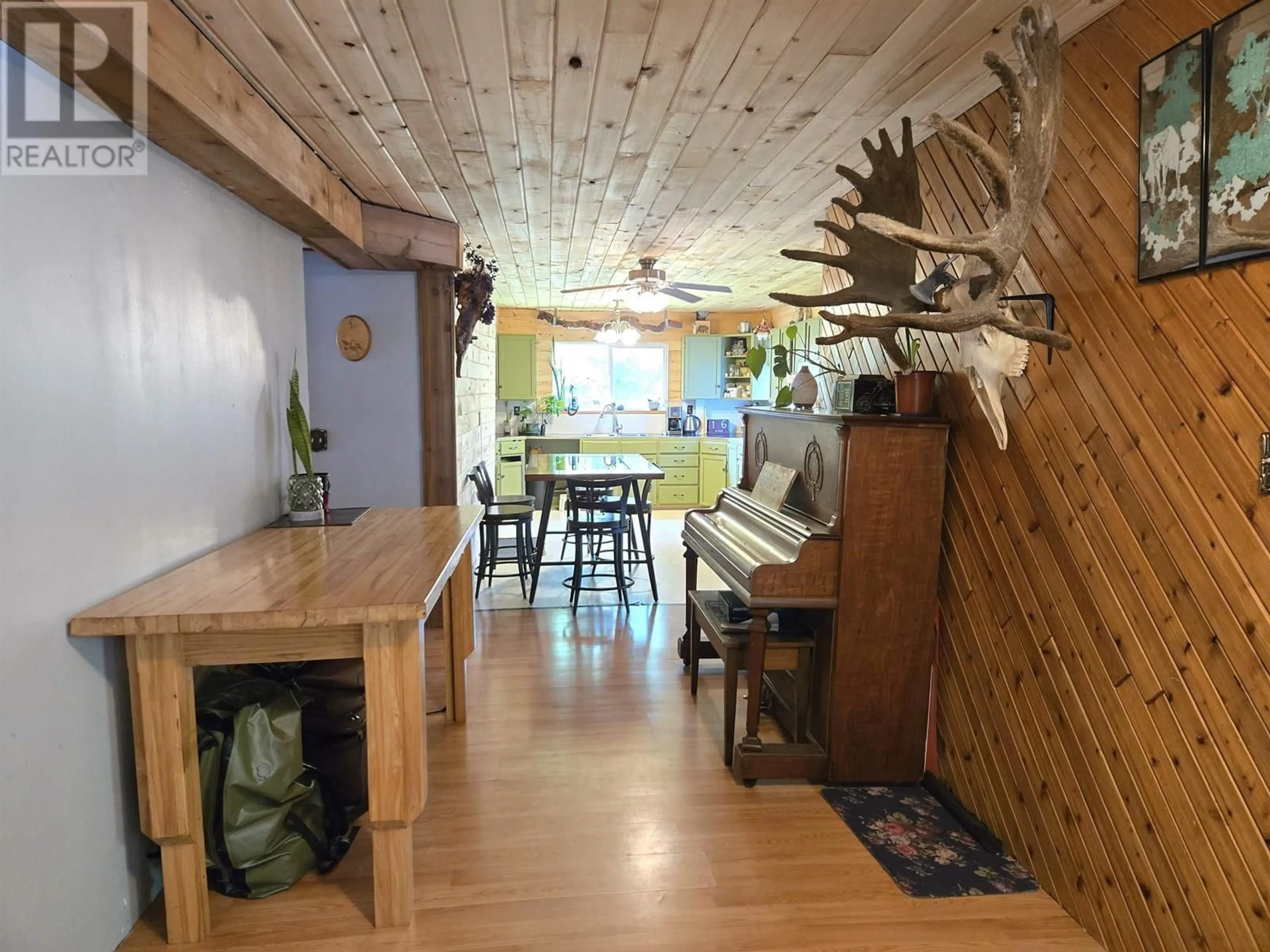 Unknown for 32585 GRANT ROAD, Prince George British Columbia V2N5Z7
