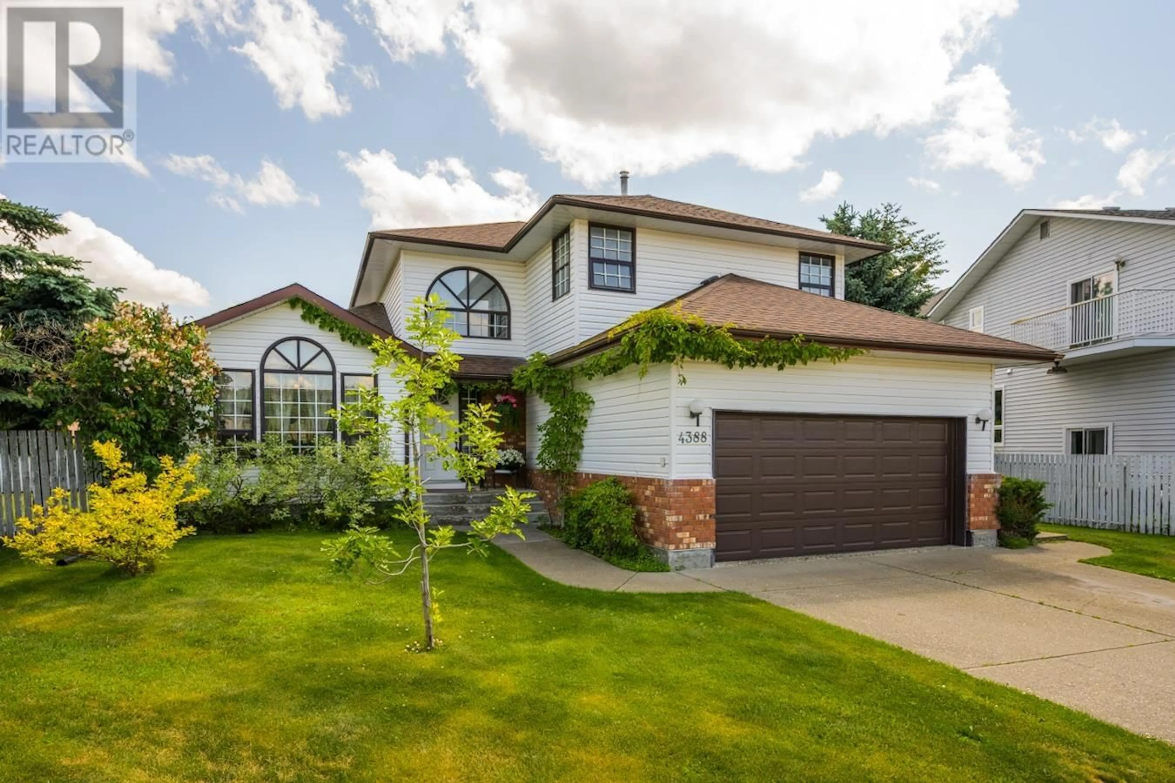 Home with vinyl exterior material, street for 4388 DELMAR PLACE, Prince George British Columbia V2M6Y5