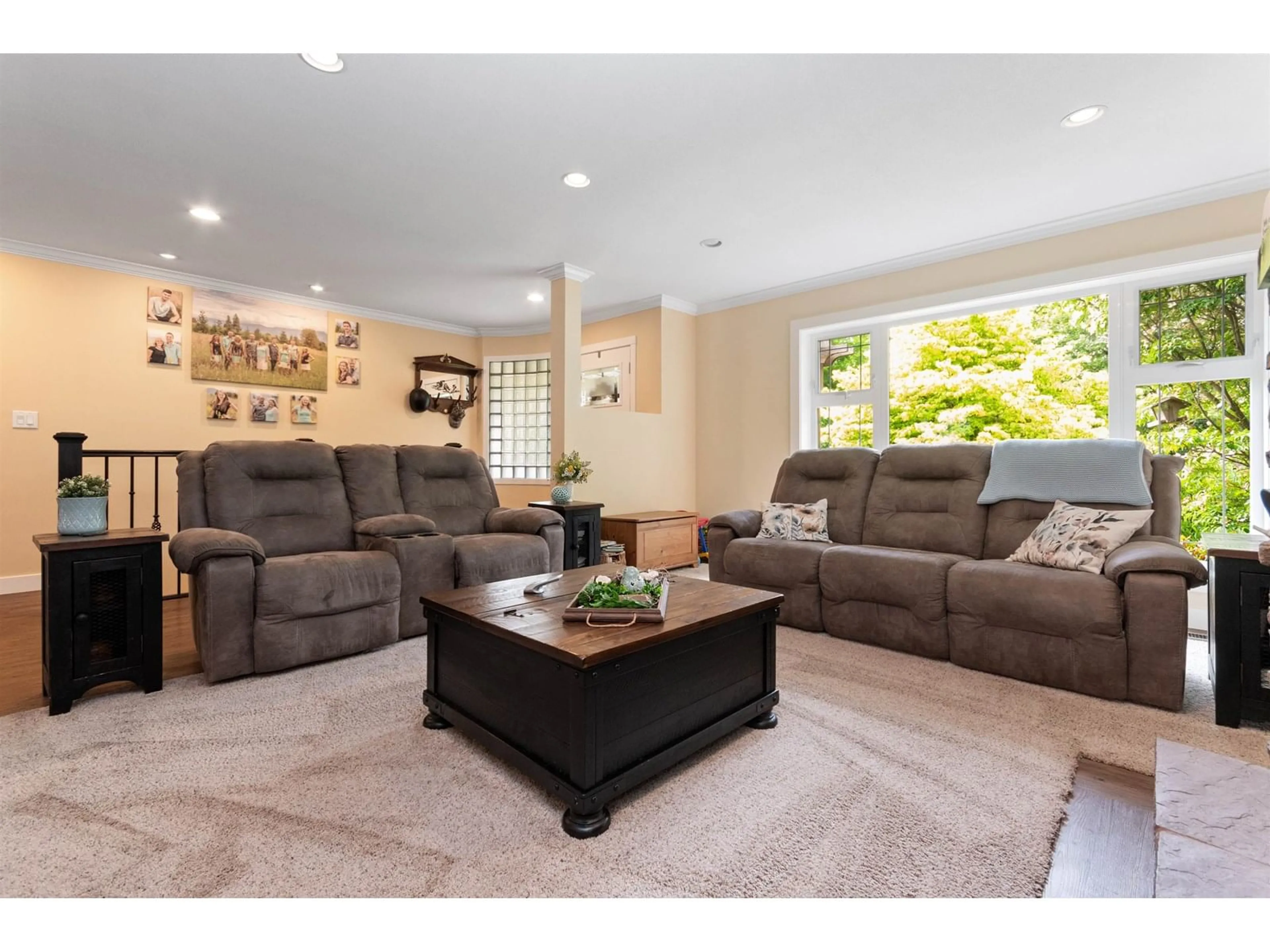 Living room with furniture, unknown for 50590 YALE ROAD, Rosedale British Columbia V0X1X2