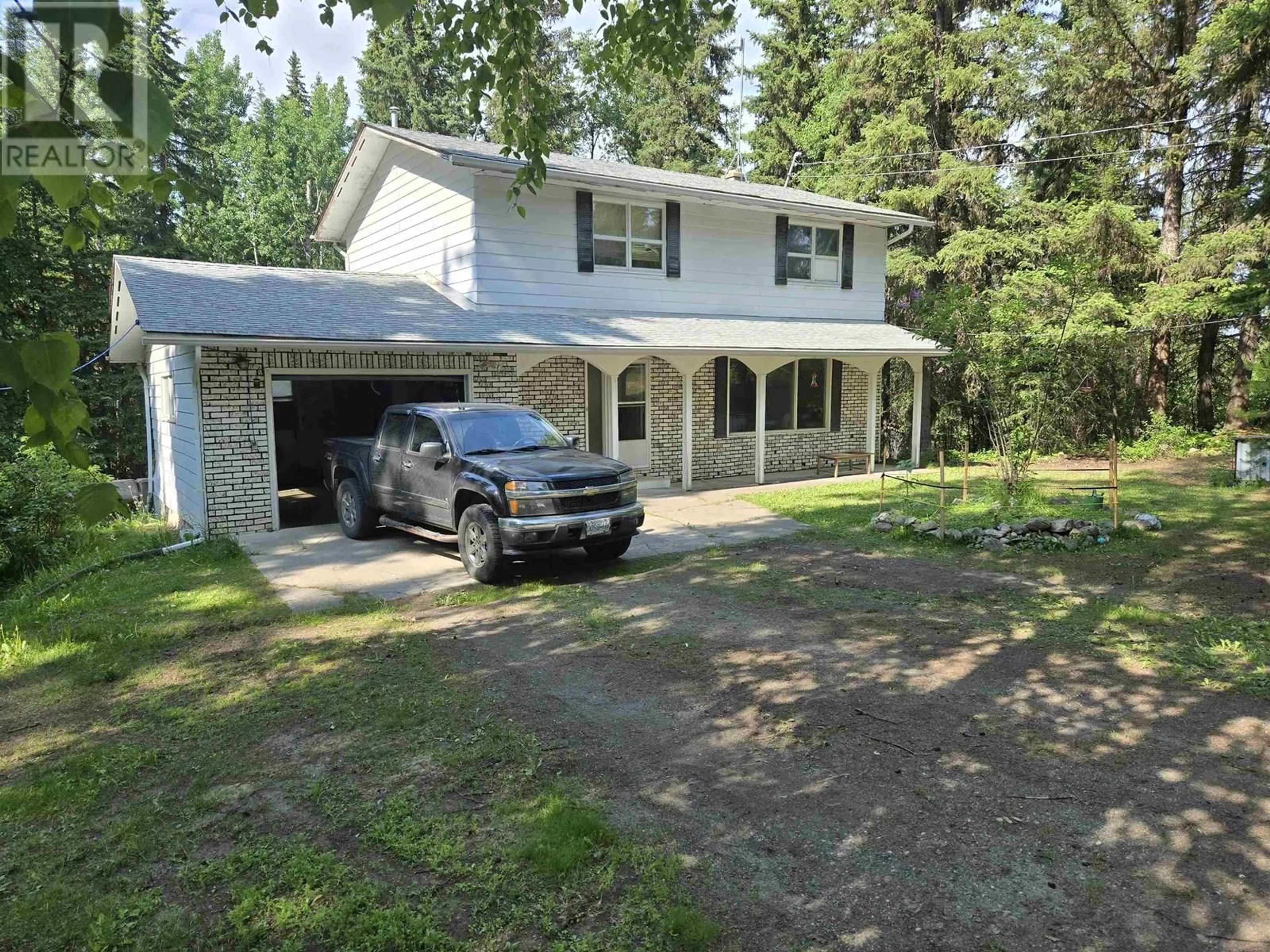 A pic from outside/outdoor area/front of a property/back of a property/a pic from drone, unknown for 1162 MARSH ROAD, Quesnel British Columbia V2J6H3