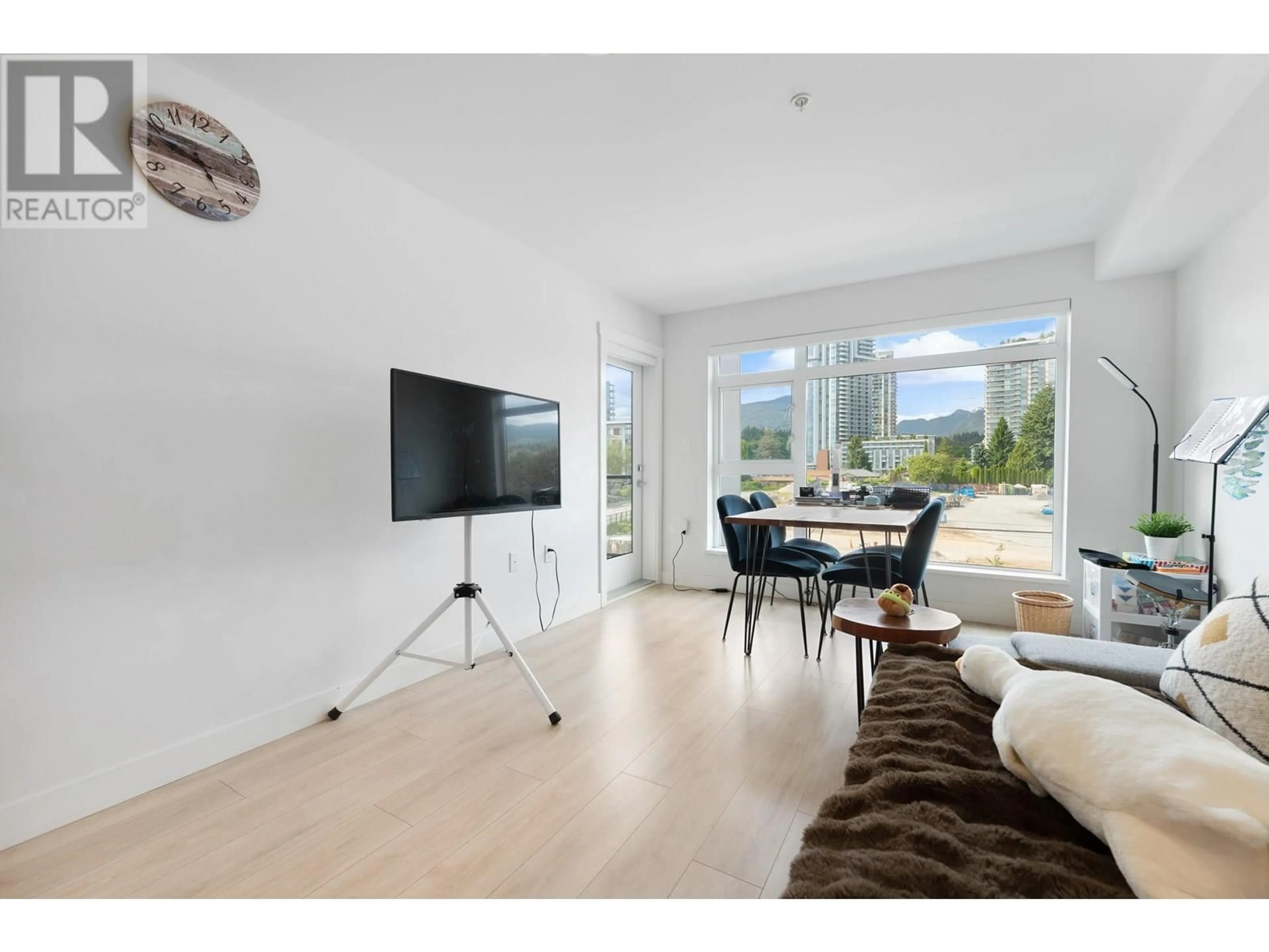 Living room with furniture, unknown for 309 - 1519 CROWN STREET, North Vancouver British Columbia V7J1G6