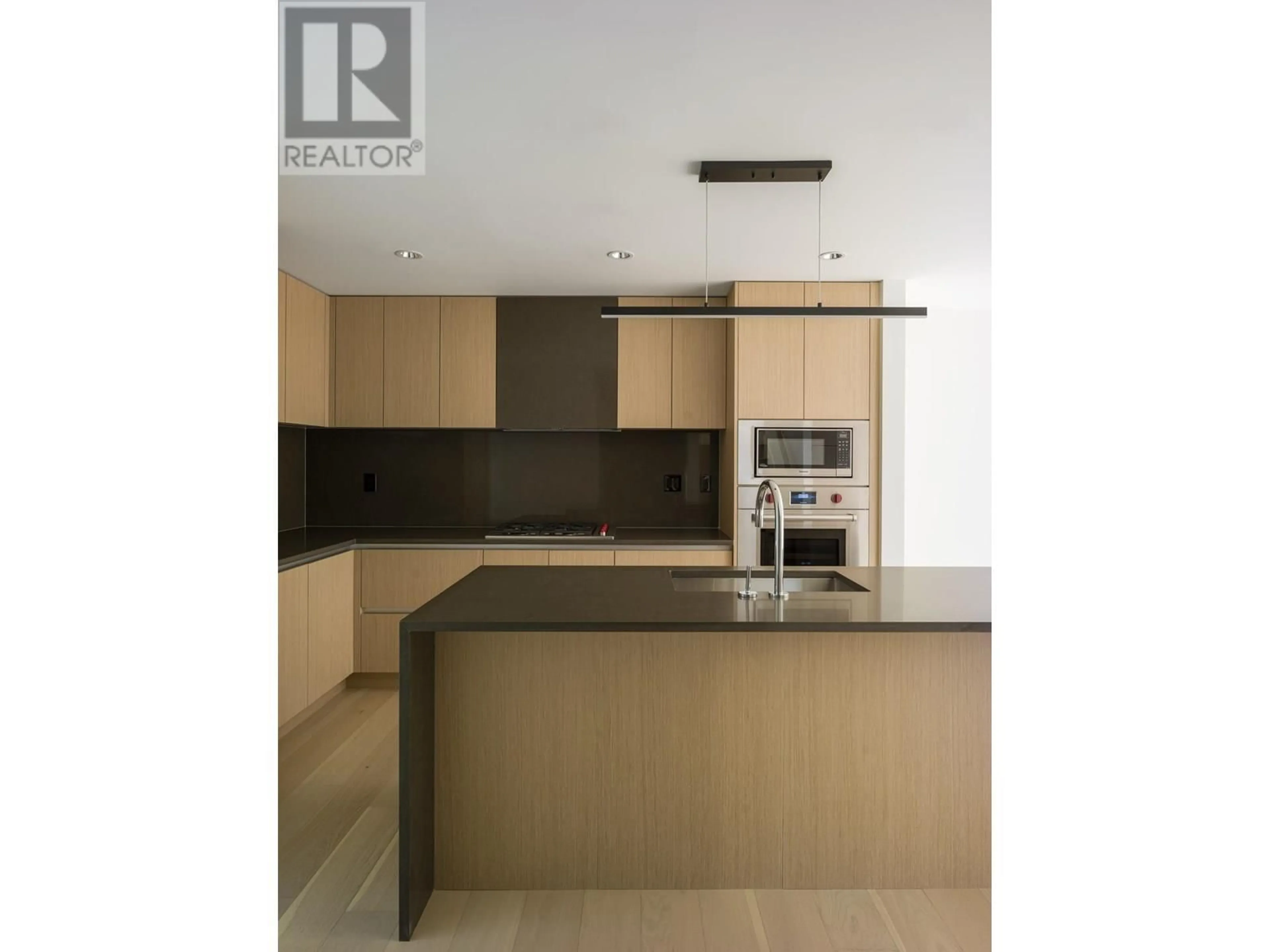 Standard kitchen, unknown for 401 - 3636 39TH AVENUE, Vancouver British Columbia V6N0E8