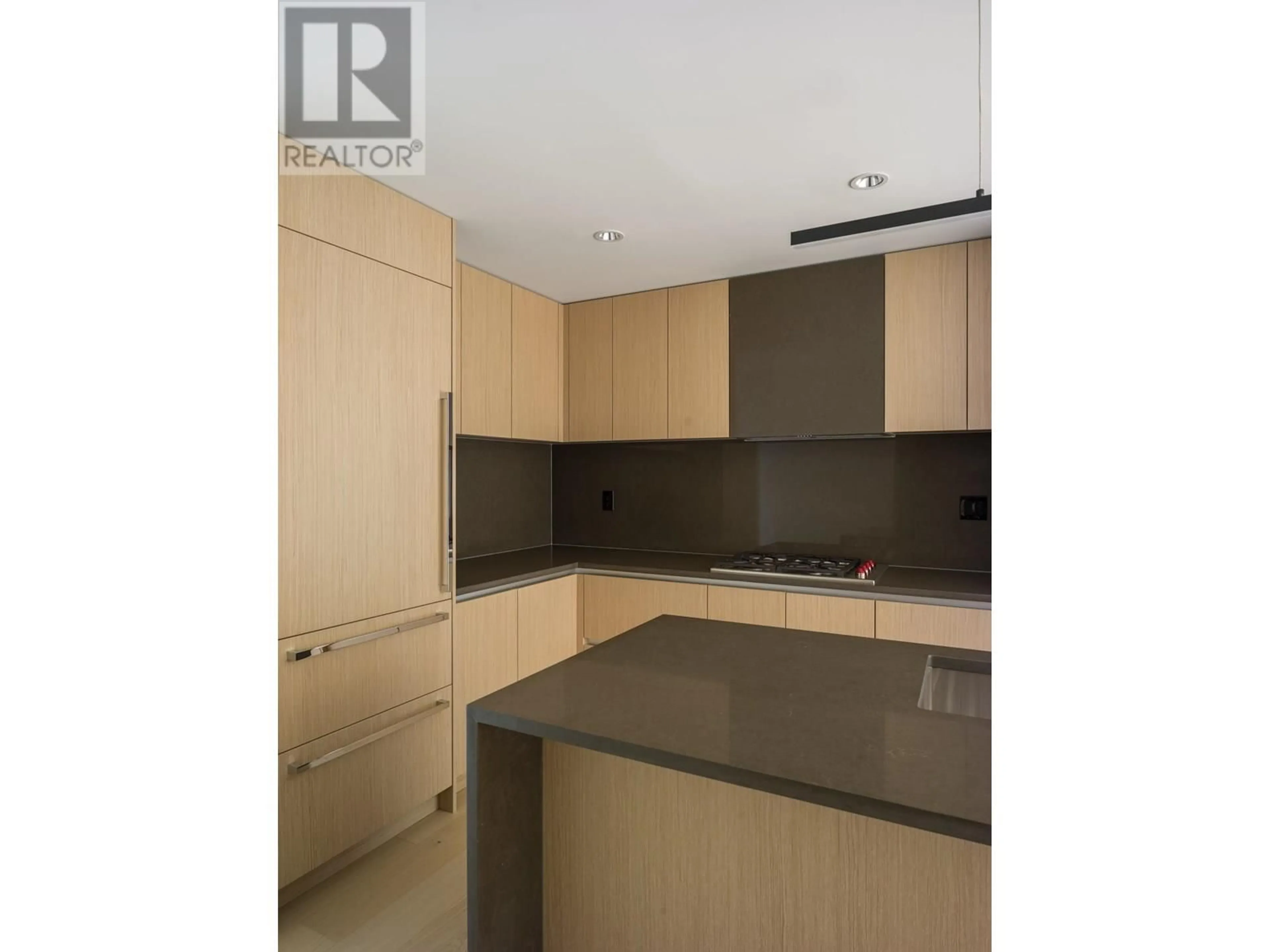 Standard kitchen, unknown for 401 - 3636 39TH AVENUE, Vancouver British Columbia V6N0E8