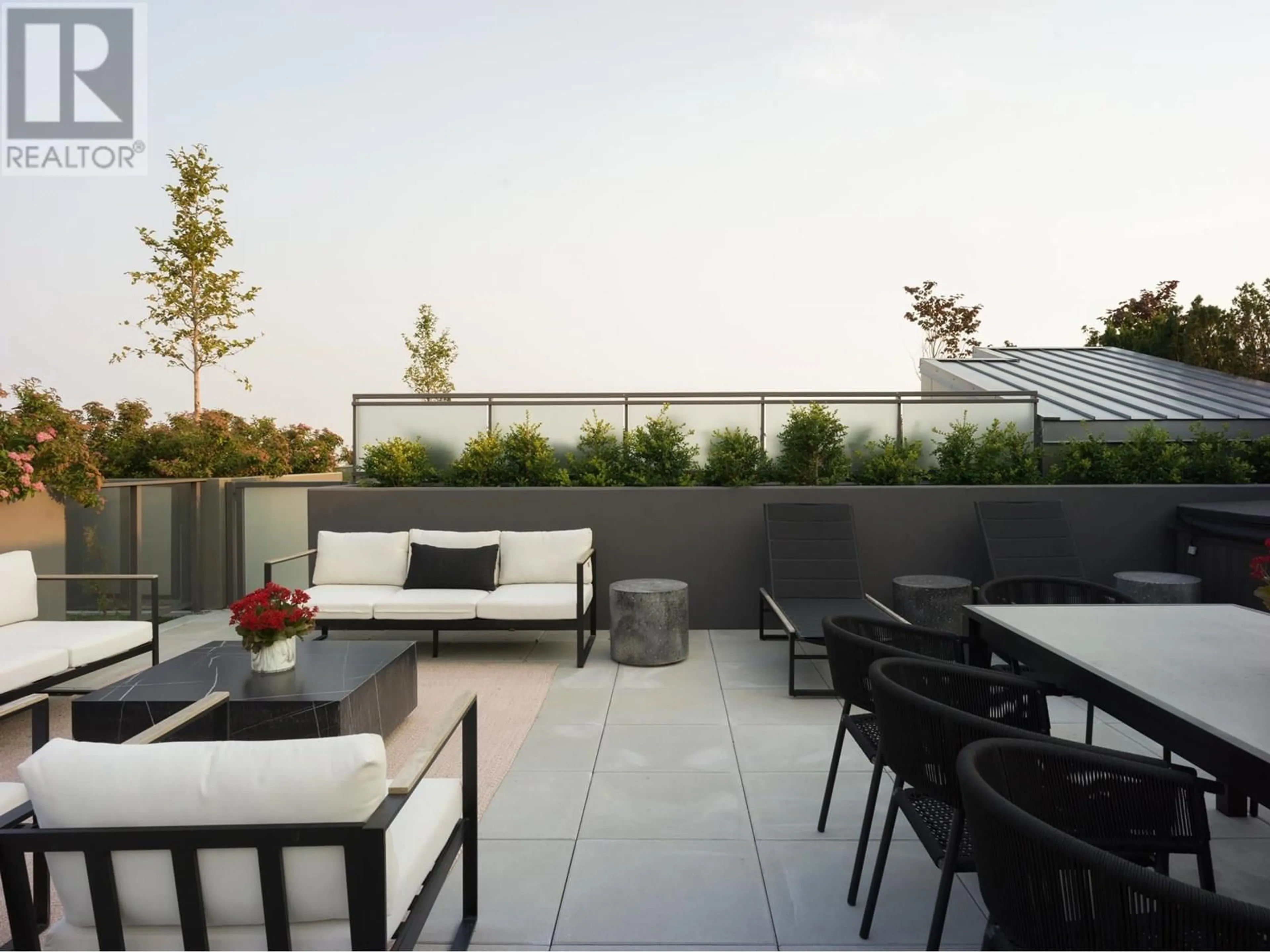 Patio, street for 404 - 3636 39TH AVENUE, Vancouver British Columbia V6N0E8