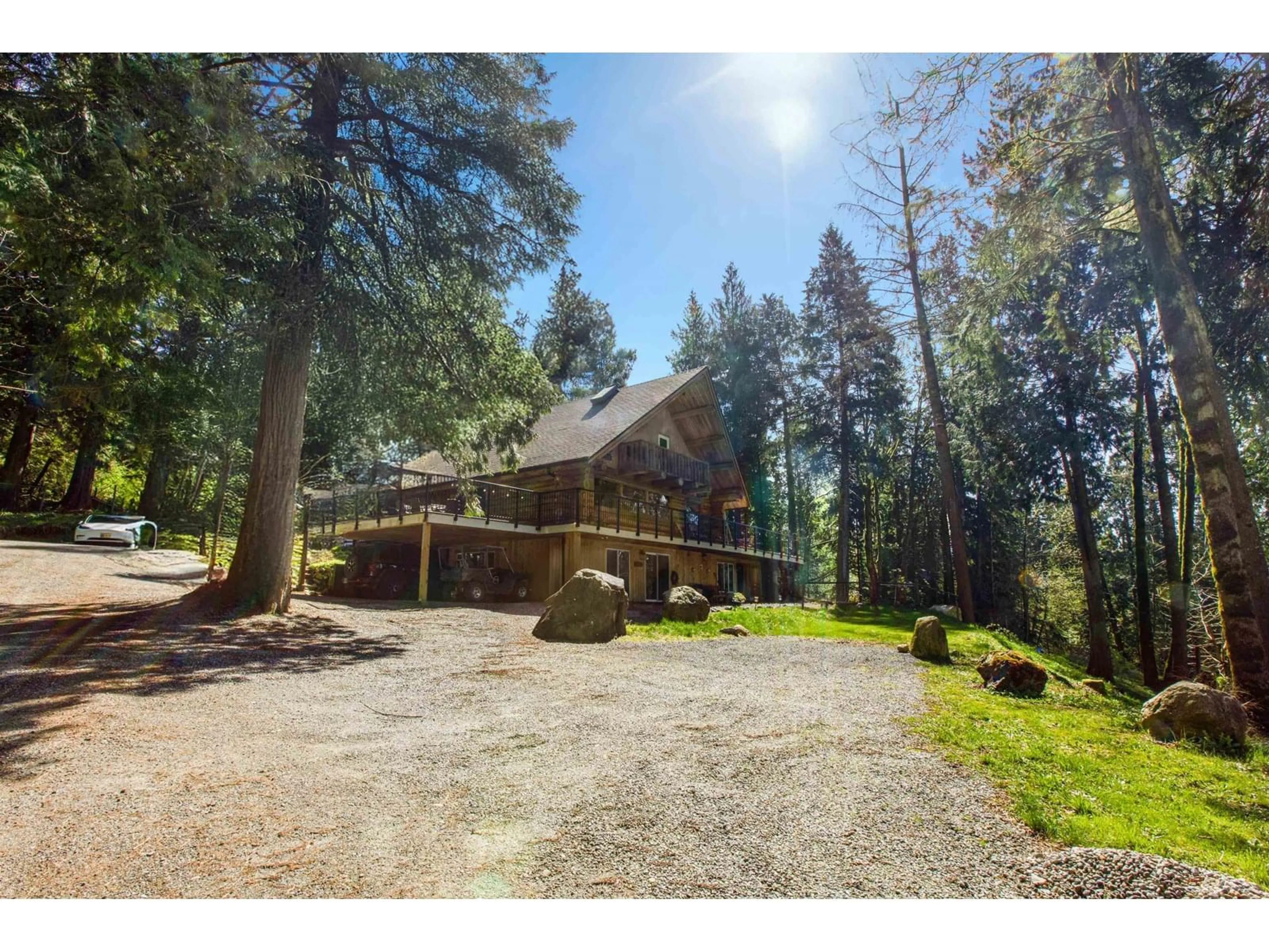 A pic from outside/outdoor area/front of a property/back of a property/a pic from drone, forest/trees view for 9372 DAVIDSON, Mission British Columbia V2V7C8