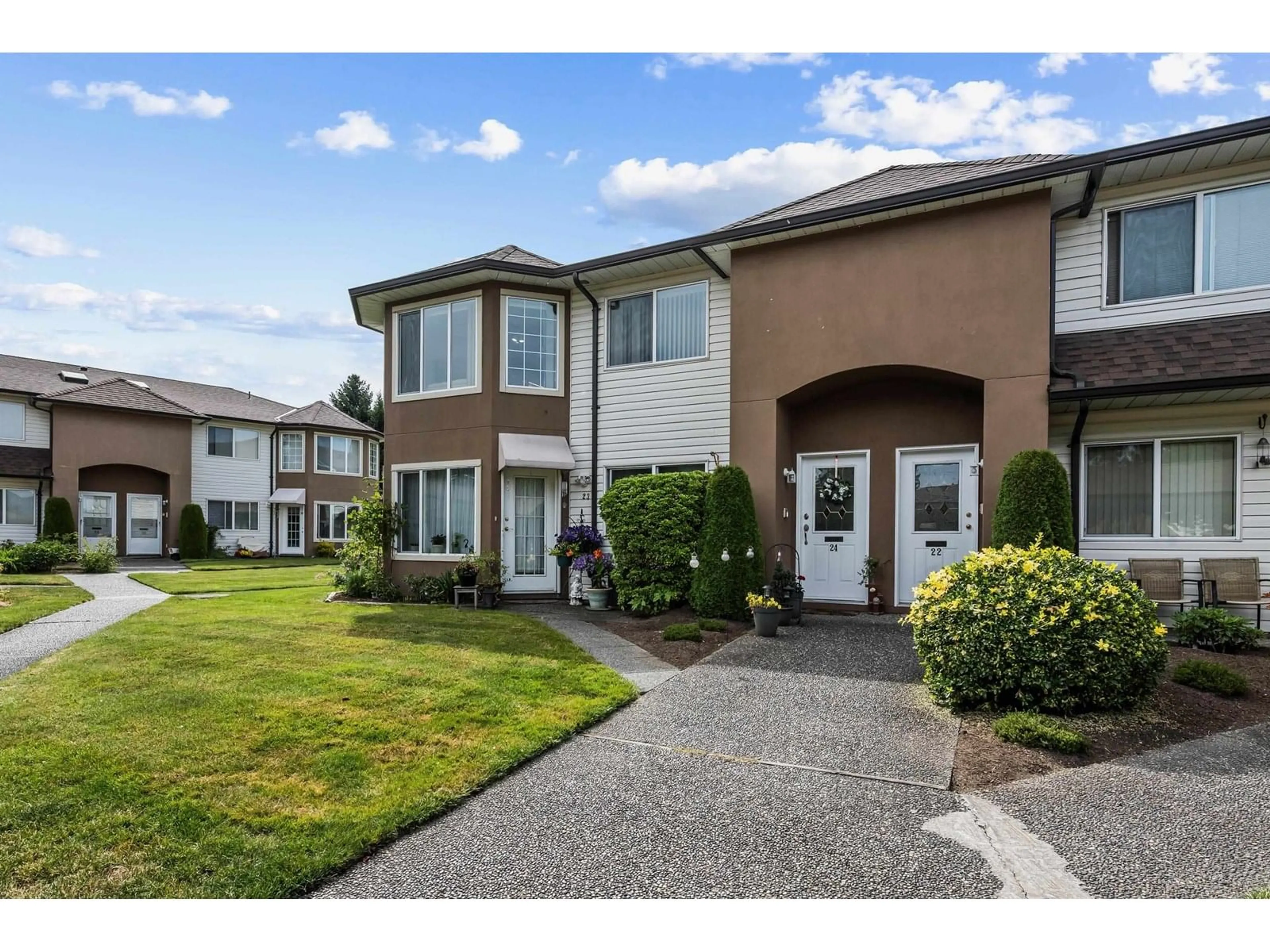 Unknown for 24 - 46350 CESSNA DRIVE, Chilliwack British Columbia V2P7W3
