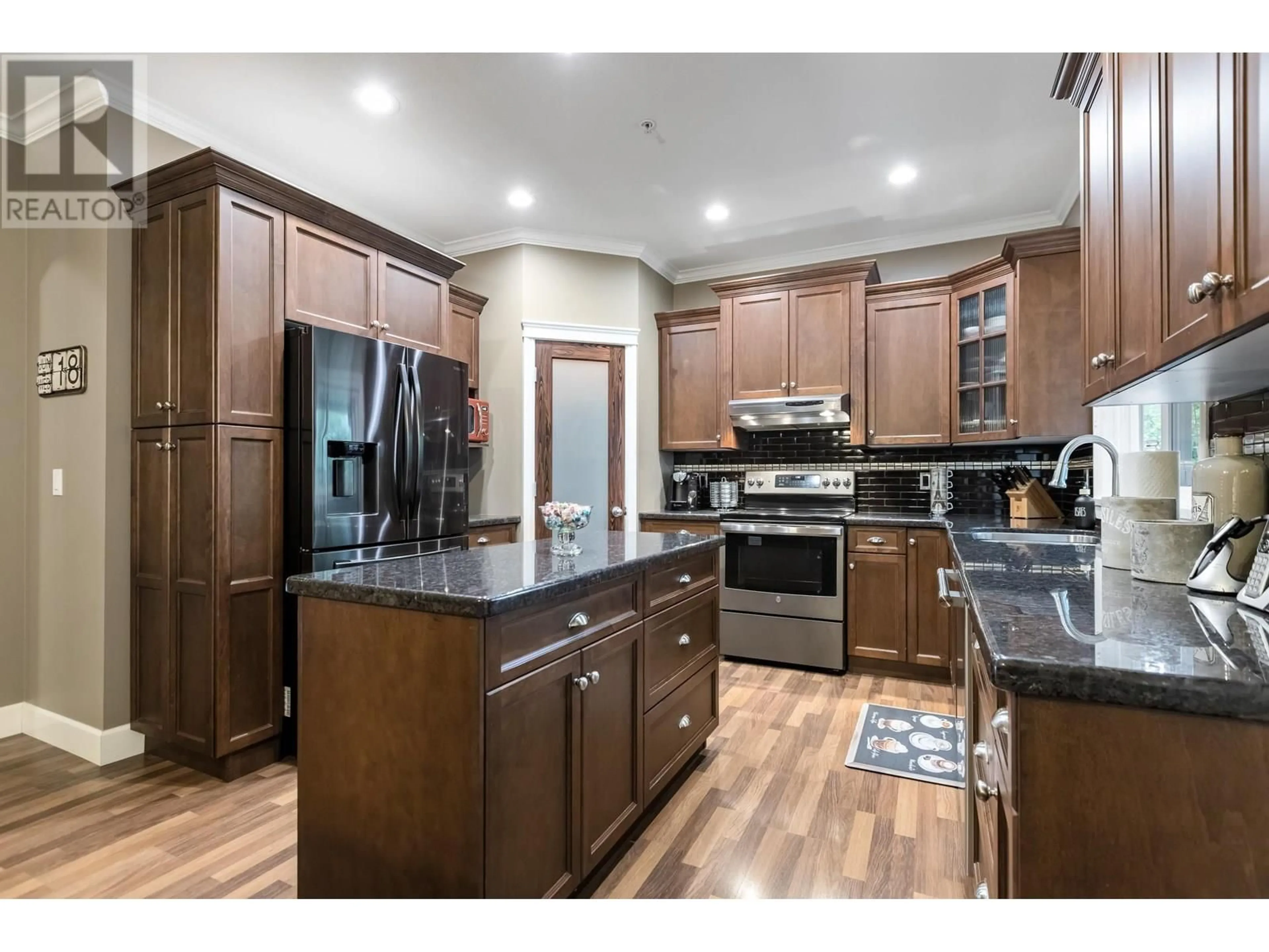Open concept kitchen, unknown for 24683 103A AVENUE, Maple Ridge British Columbia V2W0B1