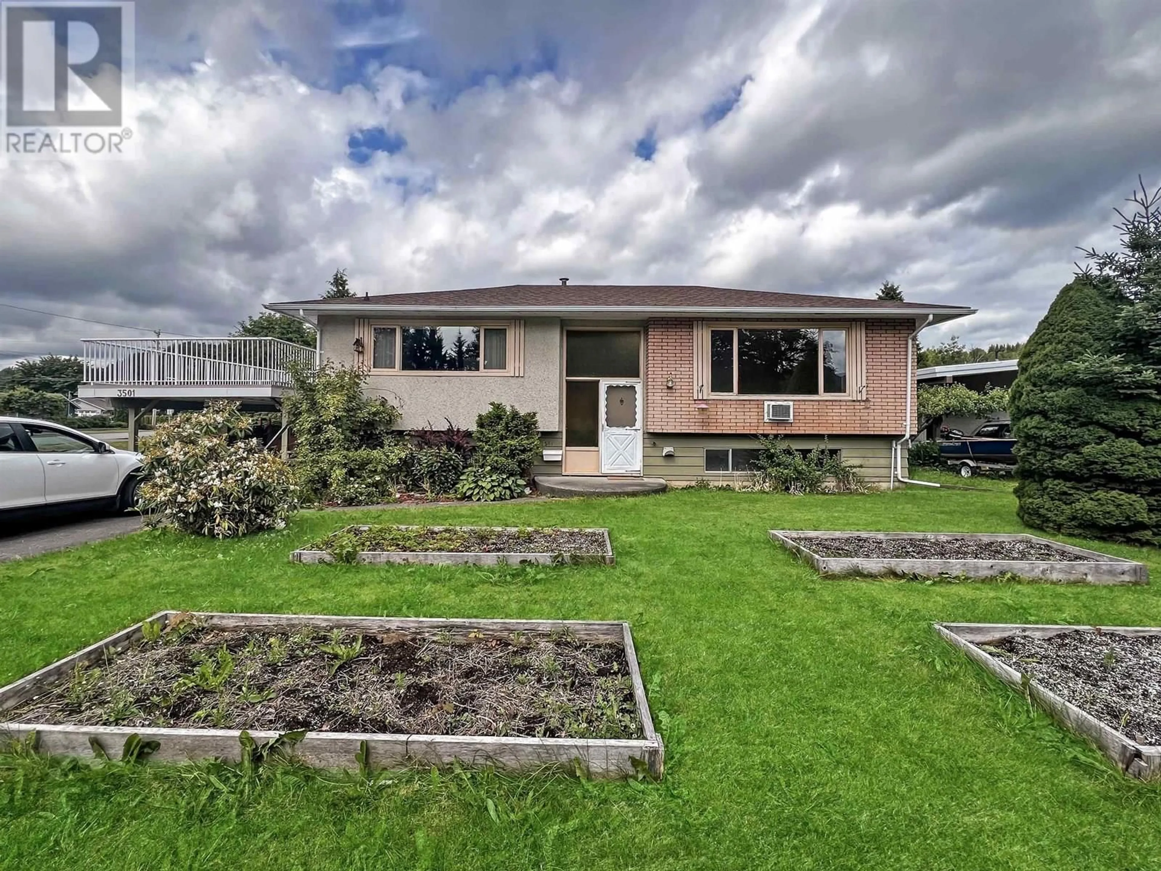 A pic from outside/outdoor area/front of a property/back of a property/a pic from drone, street for 3501 BRUCE STREET, Terrace British Columbia V8G3C9