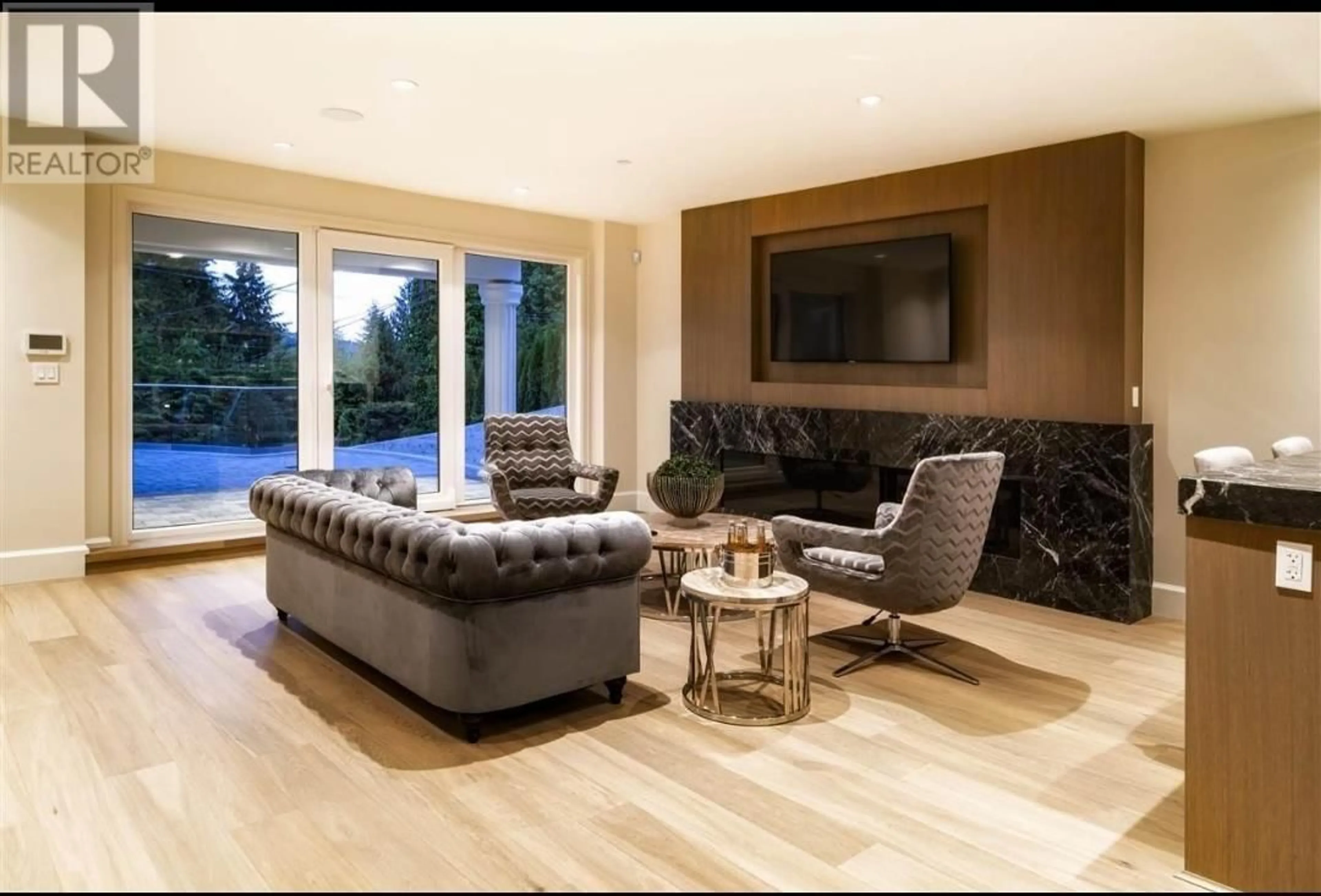 Living room with furniture, unknown for 181 STEVENS DRIVE, West Vancouver British Columbia V7S1C3