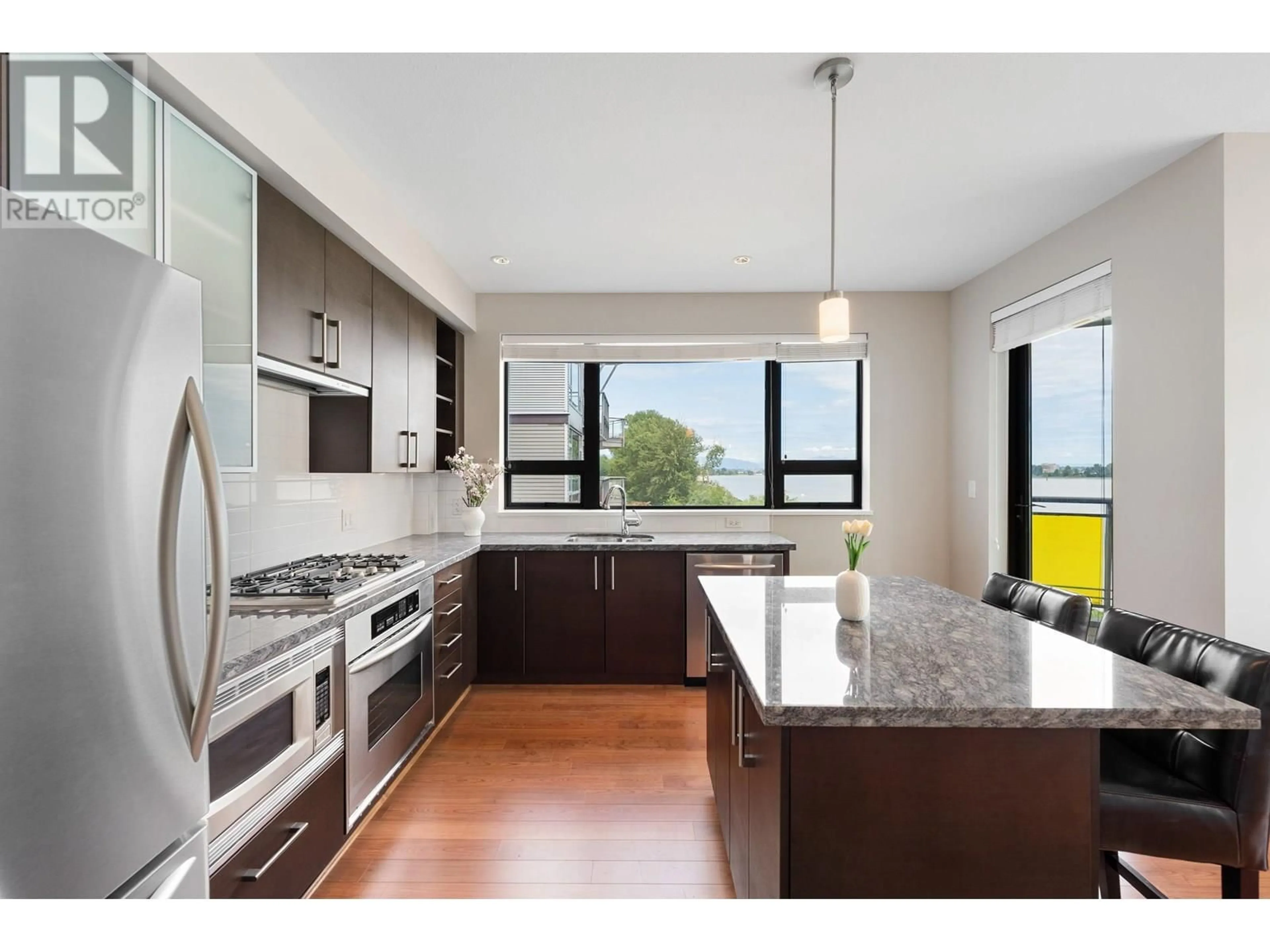 Open concept kitchen, unknown for 311 - 14300 RIVERPORT WAY, Richmond British Columbia V6W0A4