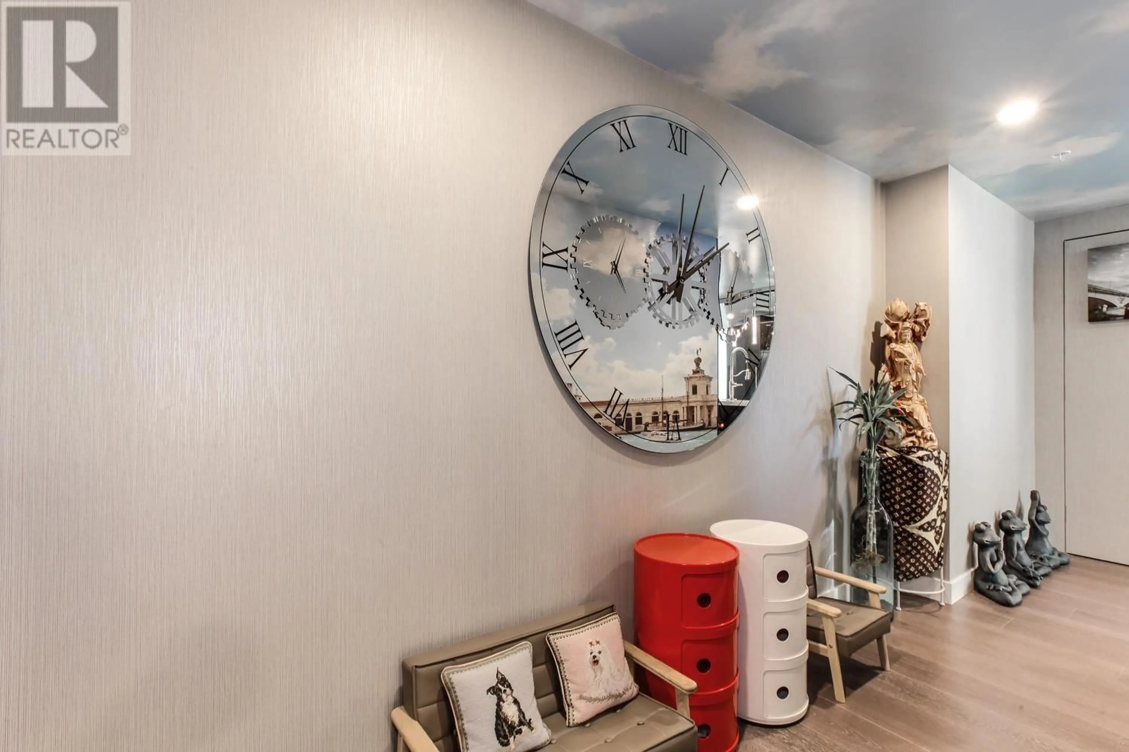 Indoor entryway for 1709 - 777 RICHARDS STREET, Vancouver British Columbia V6B0M6