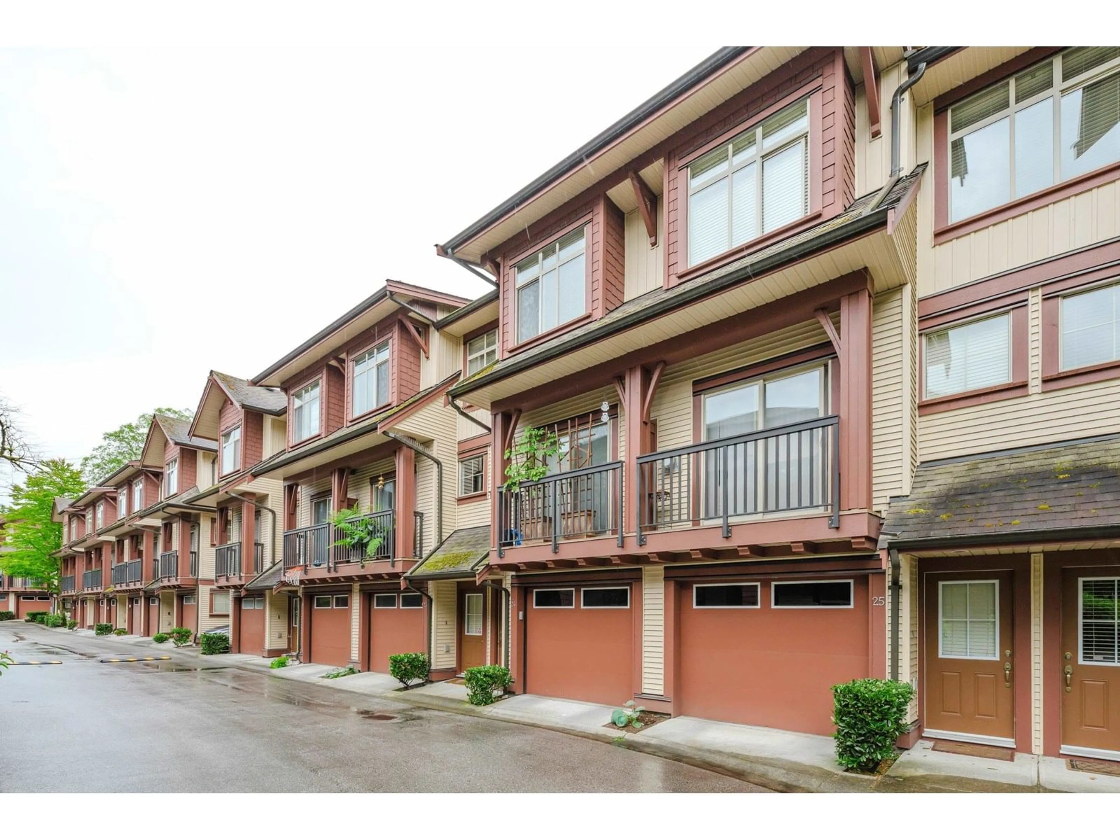Unknown for 24 - 19478 65TH, Surrey British Columbia V4N5X5