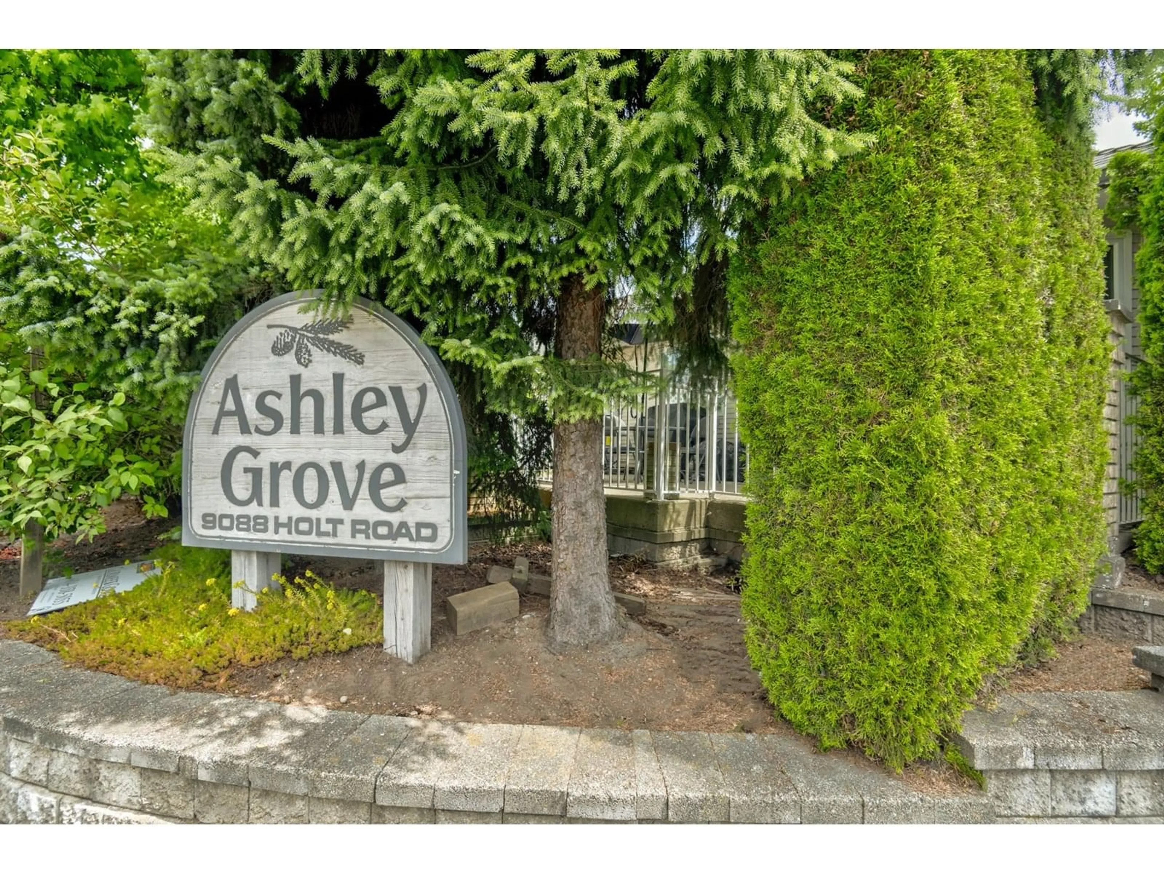 Unknown for 47 - 9088 HOLT, Surrey British Columbia V3V4H3