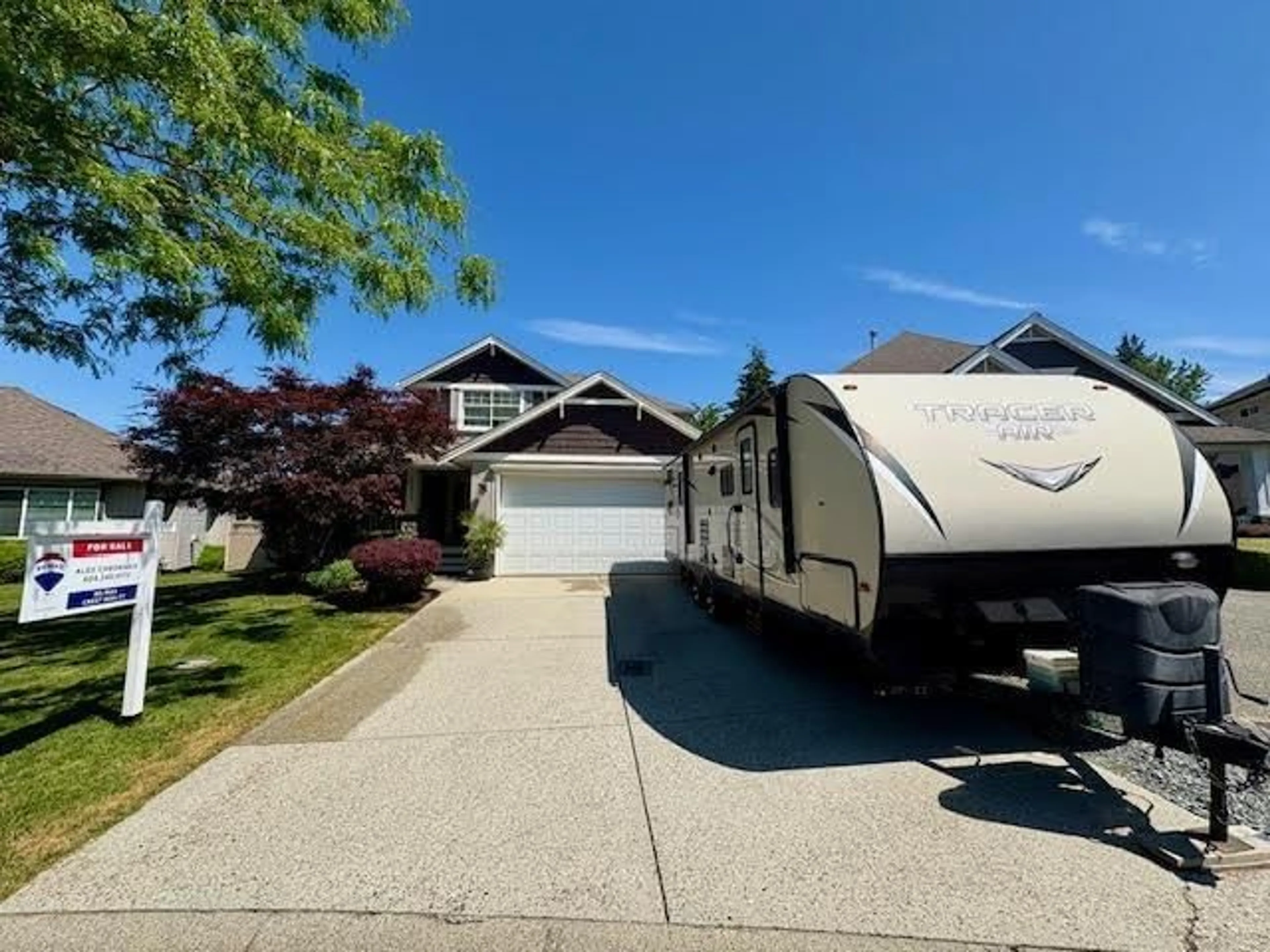 Home with vinyl exterior material, street for 27977 BUFFER, Abbotsford British Columbia V4X2S5