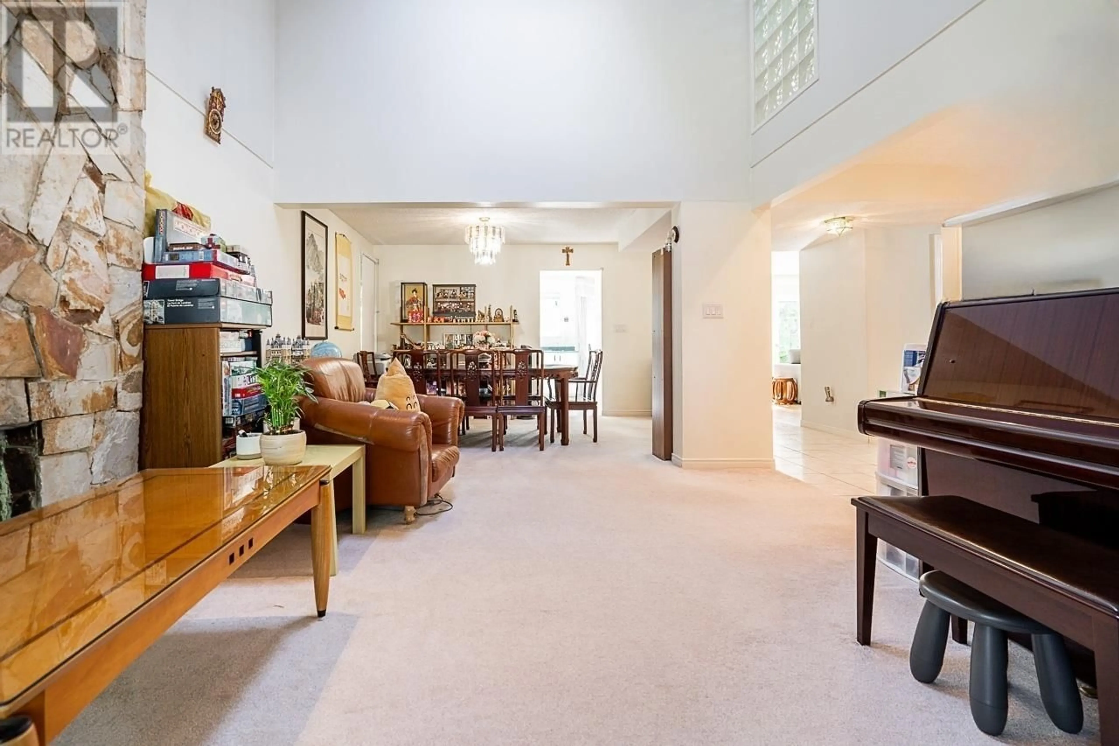 Unknown for 5860 KOZIER PLACE, Richmond British Columbia V7E5G1