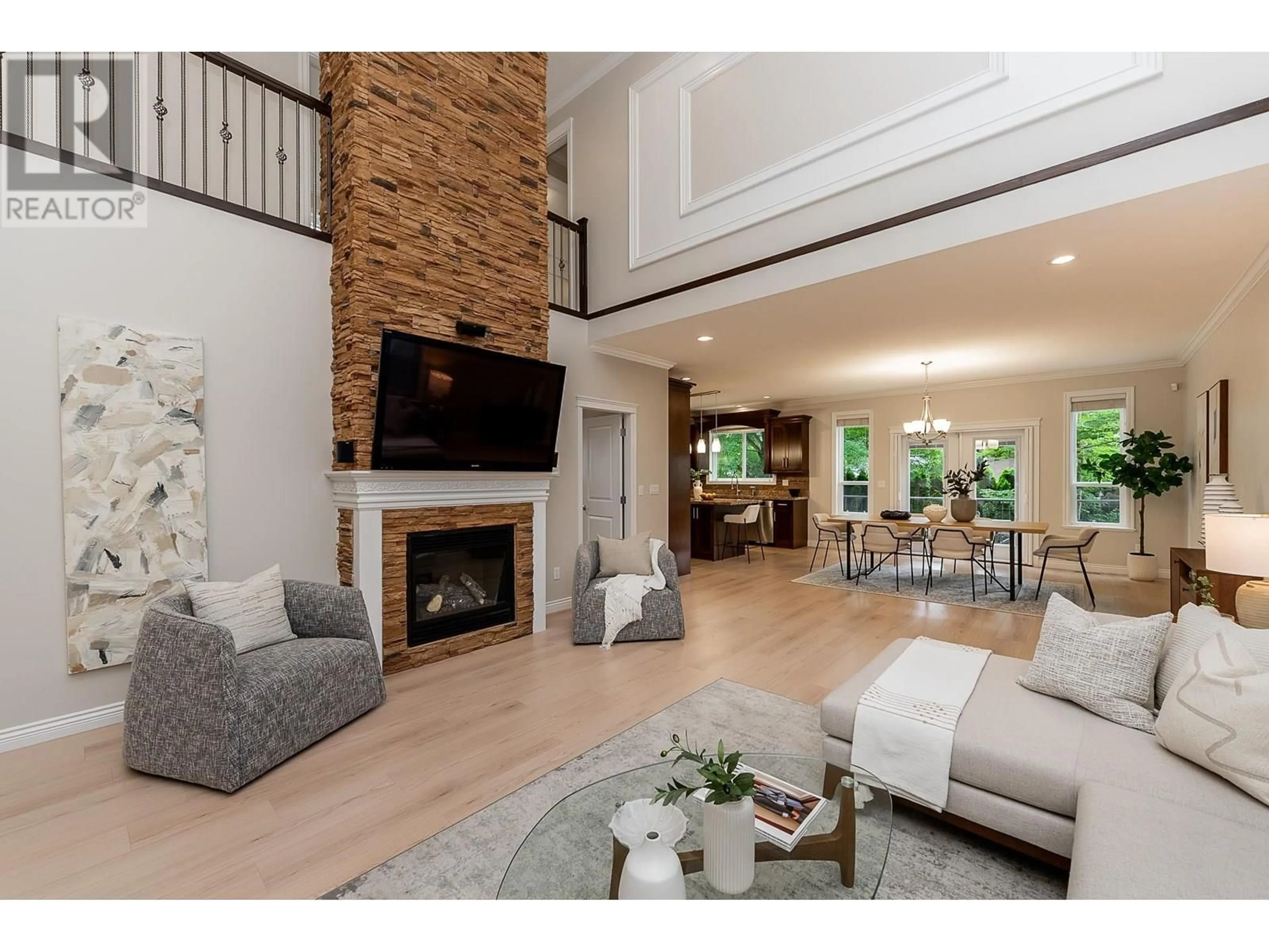 Living room with furniture, unknown for 1312 MARGUERITE STREET, Coquitlam British Columbia V3E0E2