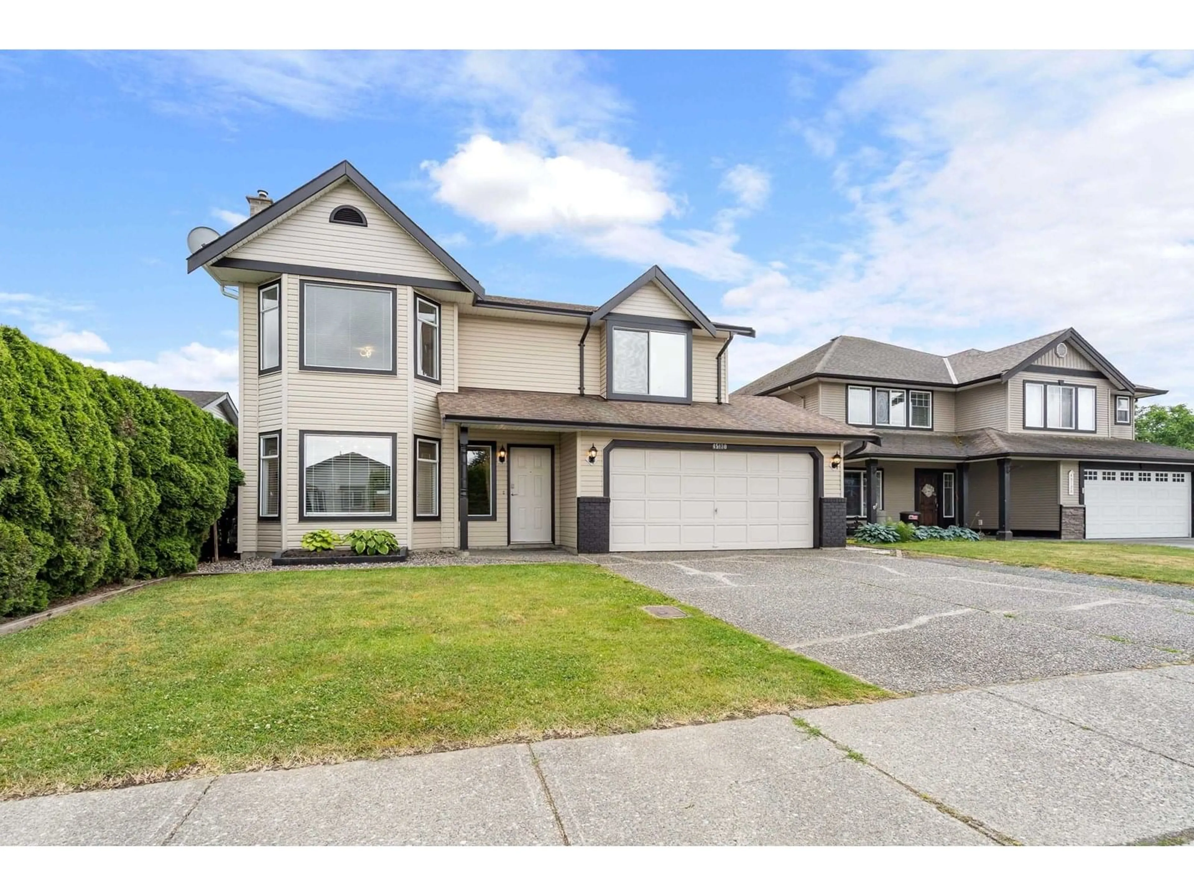 Home with vinyl exterior material, street for 45130 BLUEJAY AVENUE, Chilliwack British Columbia V2R2V2