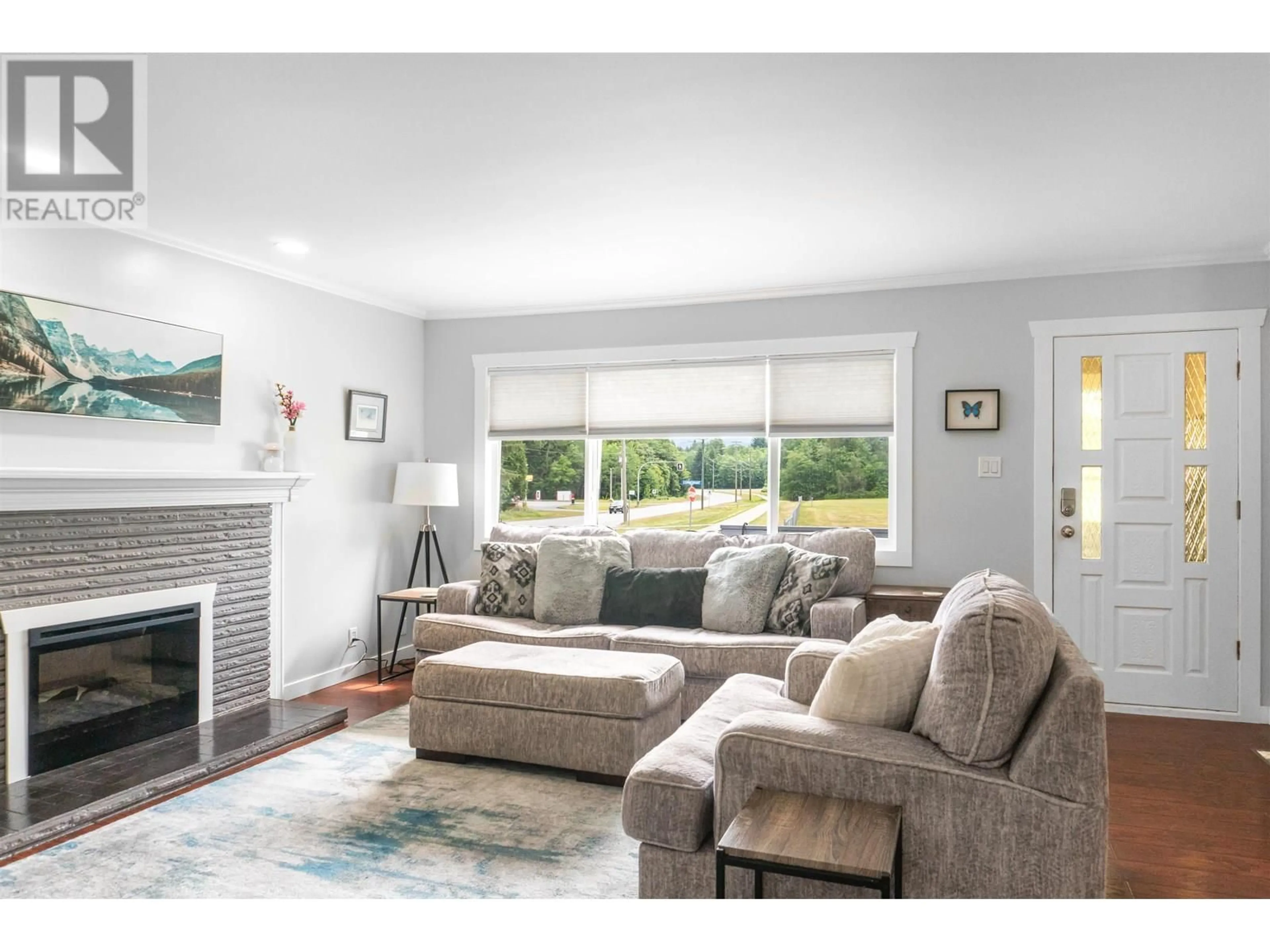 Living room with furniture, unknown for 1405 CORMORANT AVENUE, Kitimat British Columbia V8C1R7