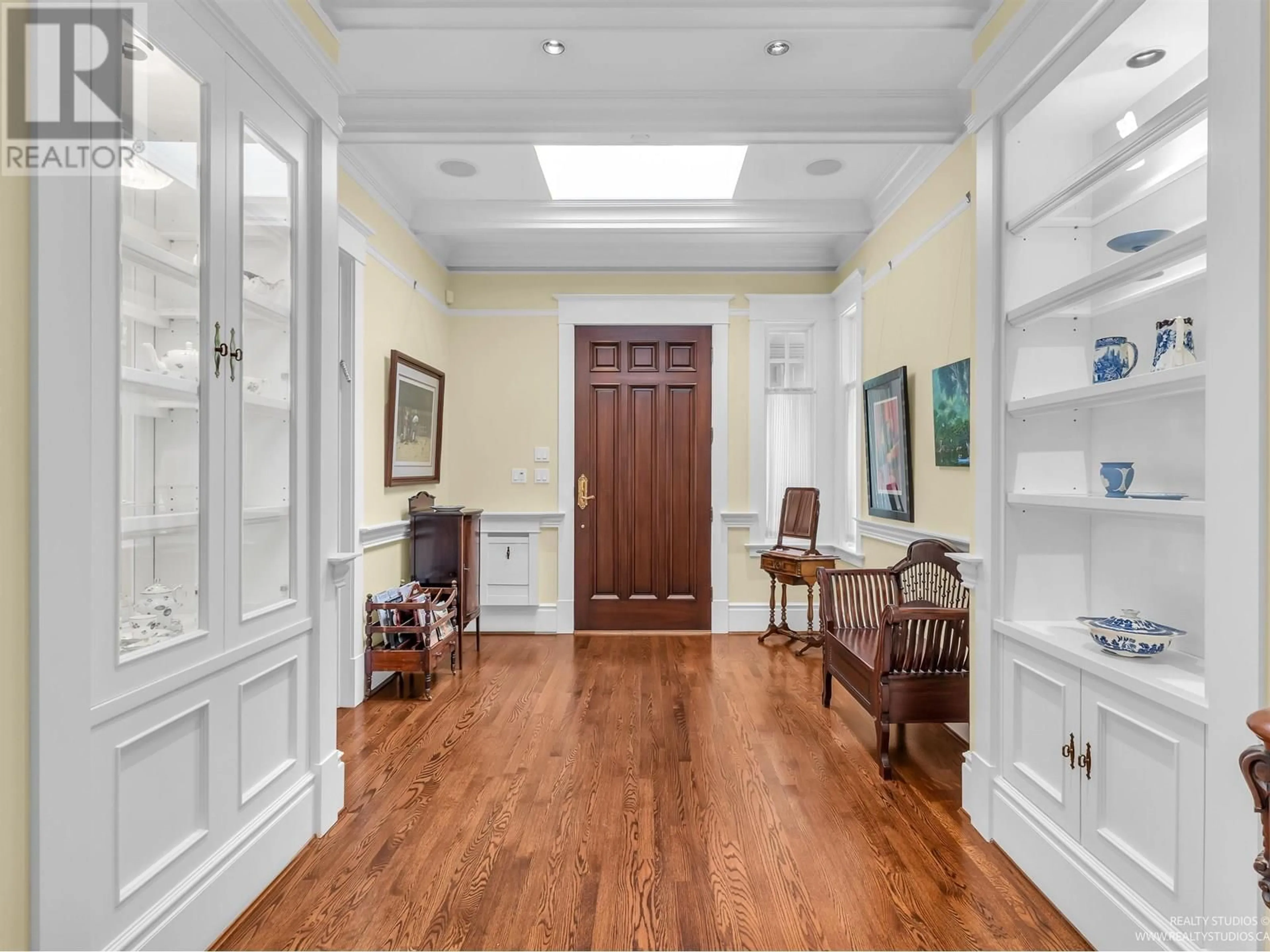 Indoor entryway for 6362 CHURCHILL STREET, Vancouver British Columbia V6M3H9