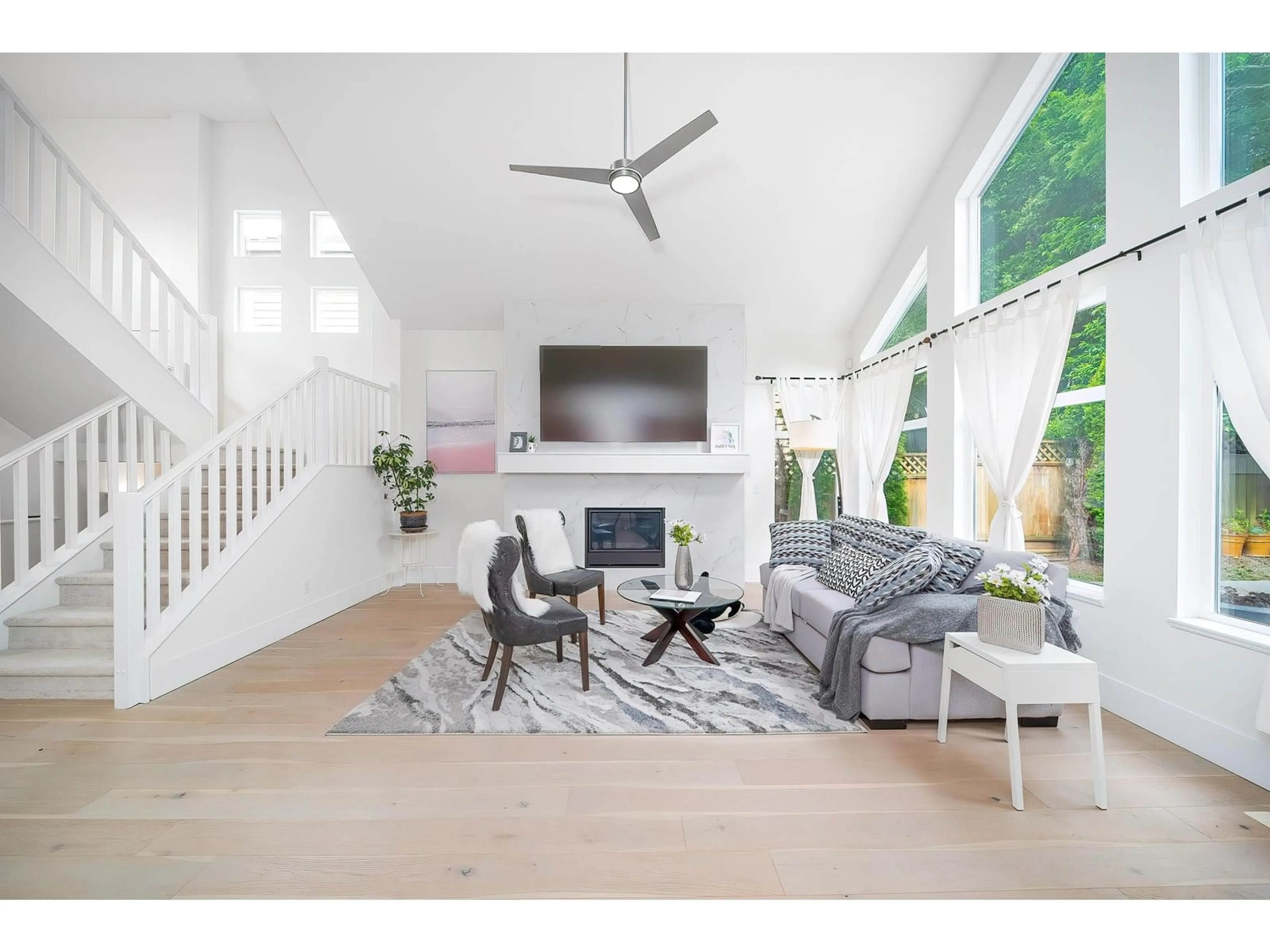 Living room with furniture, wood/laminate floor for 15641 ROSEMARY HEIGHTS, Surrey British Columbia V3Z0K2