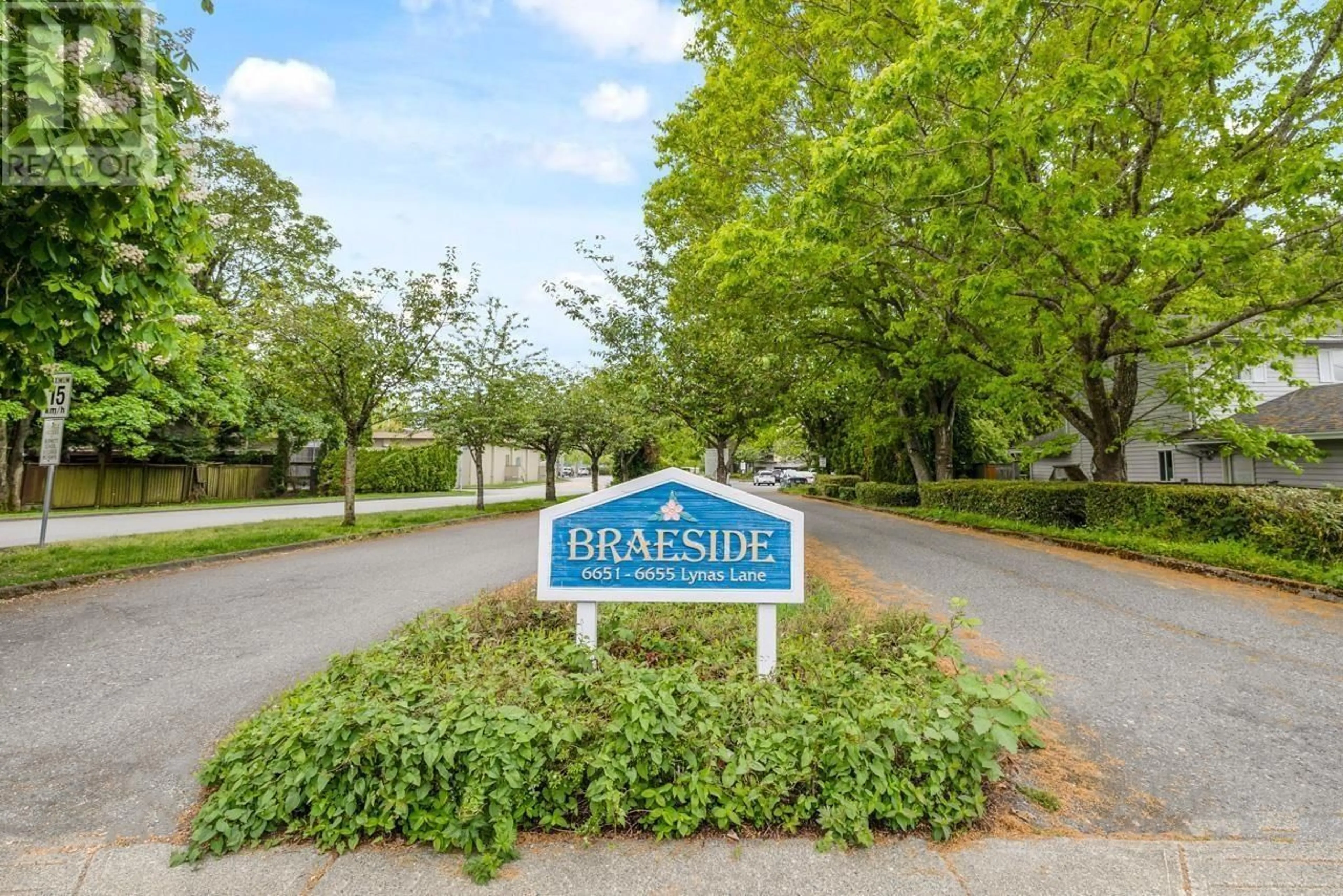 Unknown for 204 - 6651 LYNAS LANE, Richmond British Columbia V7C3K8