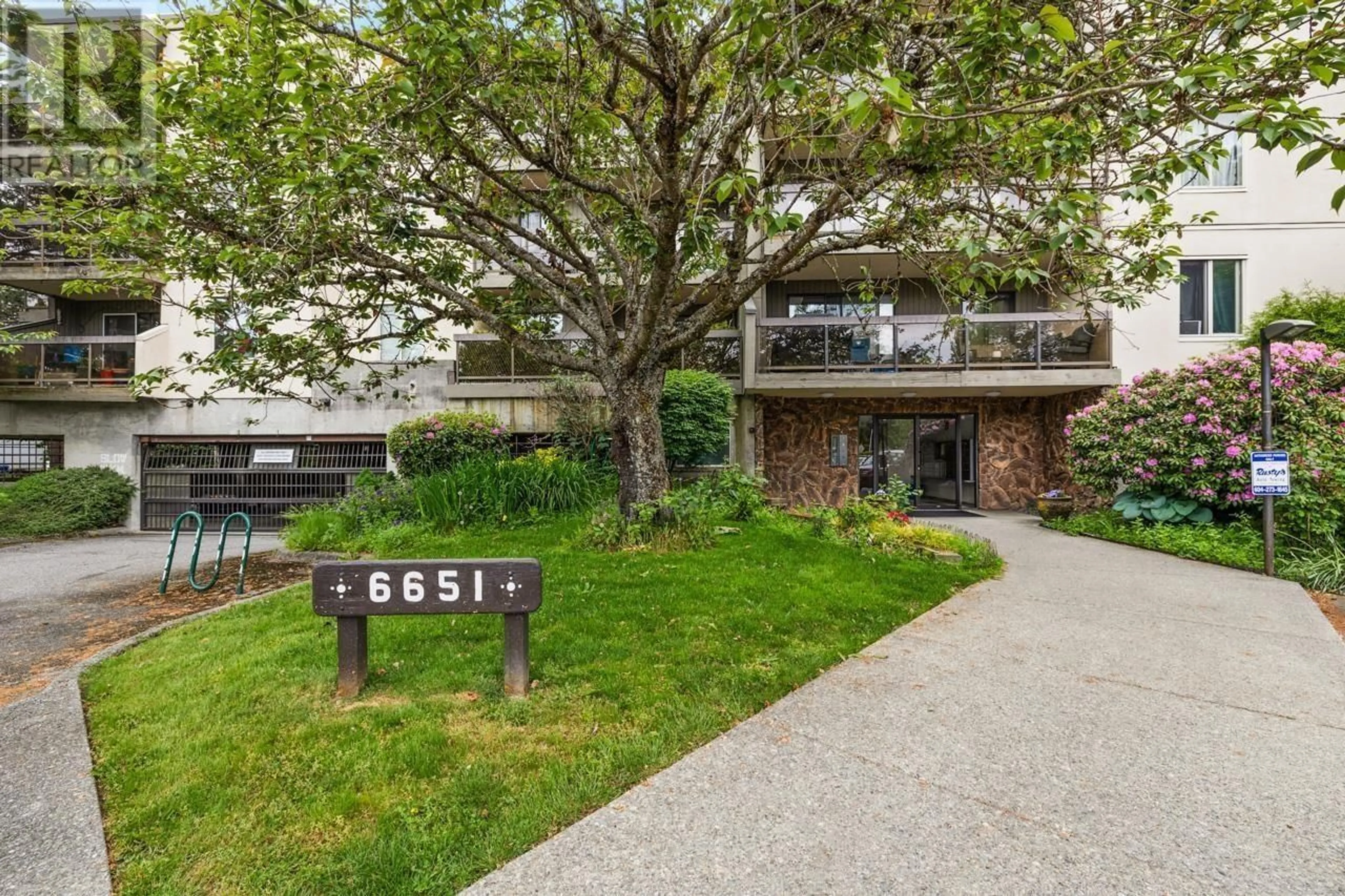 Unknown for 204 - 6651 LYNAS LANE, Richmond British Columbia V7C3K8