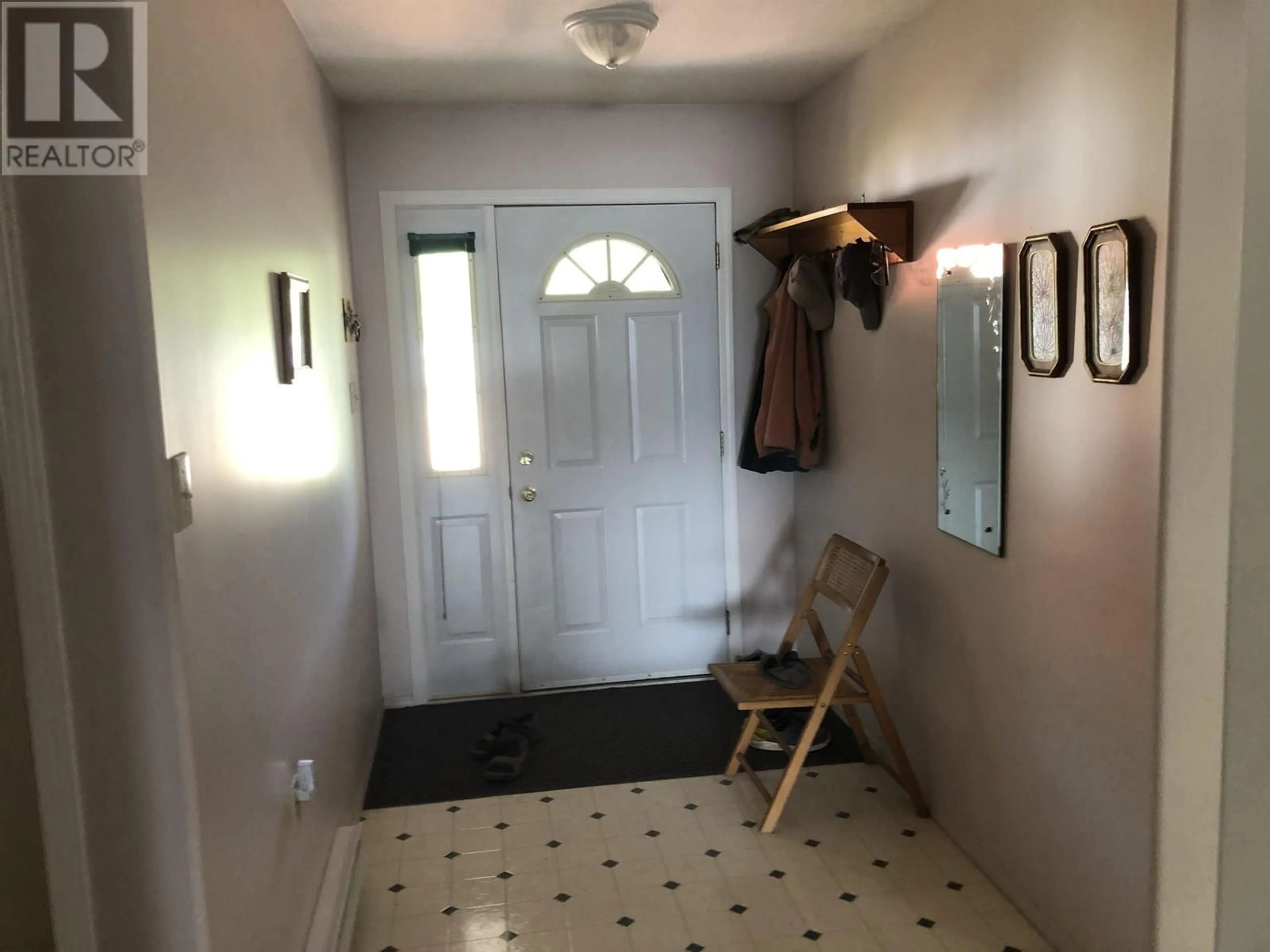 Indoor entryway for 7013 PETERSON ROAD, Fraser Lake British Columbia V0J1S0