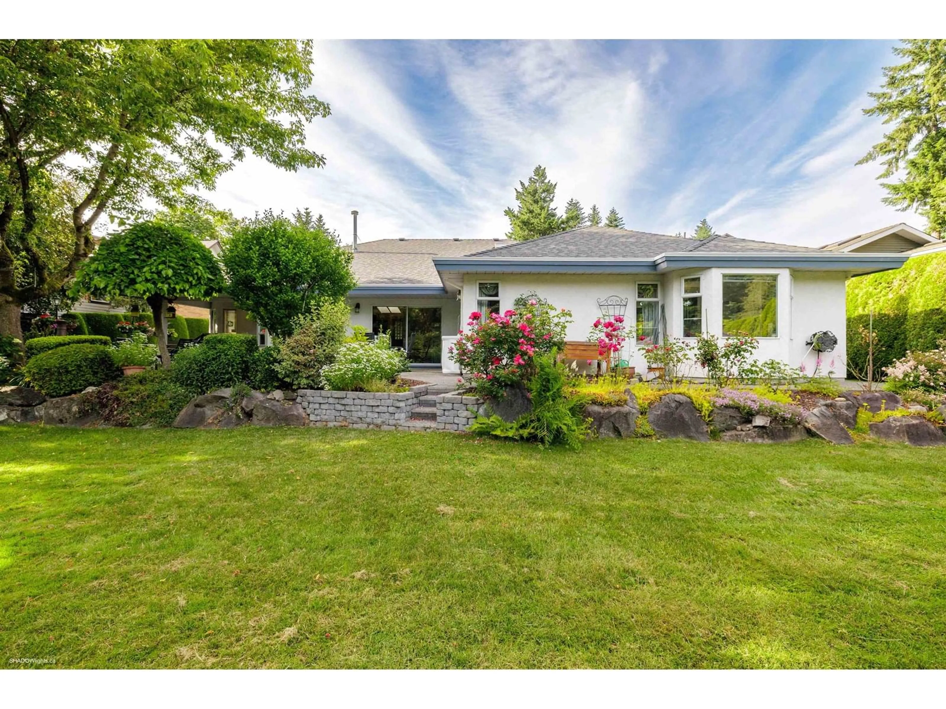 A pic from outside/outdoor area/front of a property/back of a property/a pic from drone, street for 10994 64A, Delta British Columbia V4E1E3