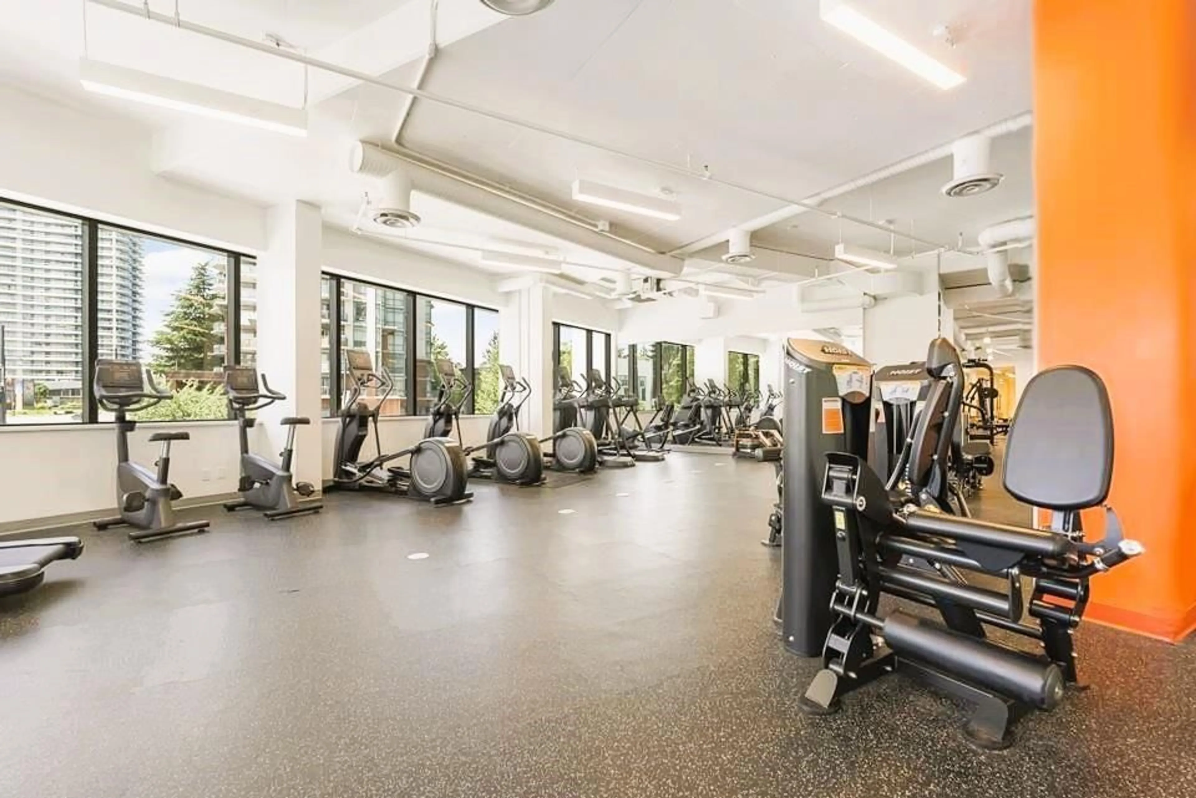 Gym or fitness room for 3104 - 10448 UNIVERSITY, Surrey British Columbia V3T0S7